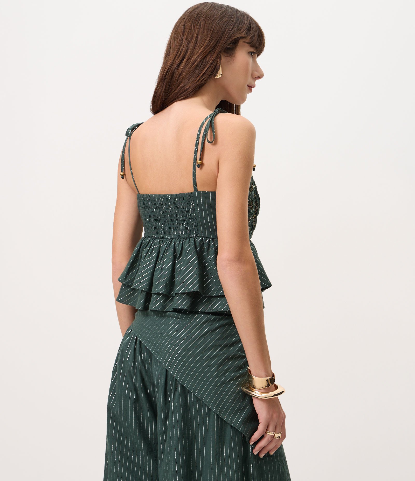 Blusa em Algodão com Bordado e Babado na Barra Verde 4