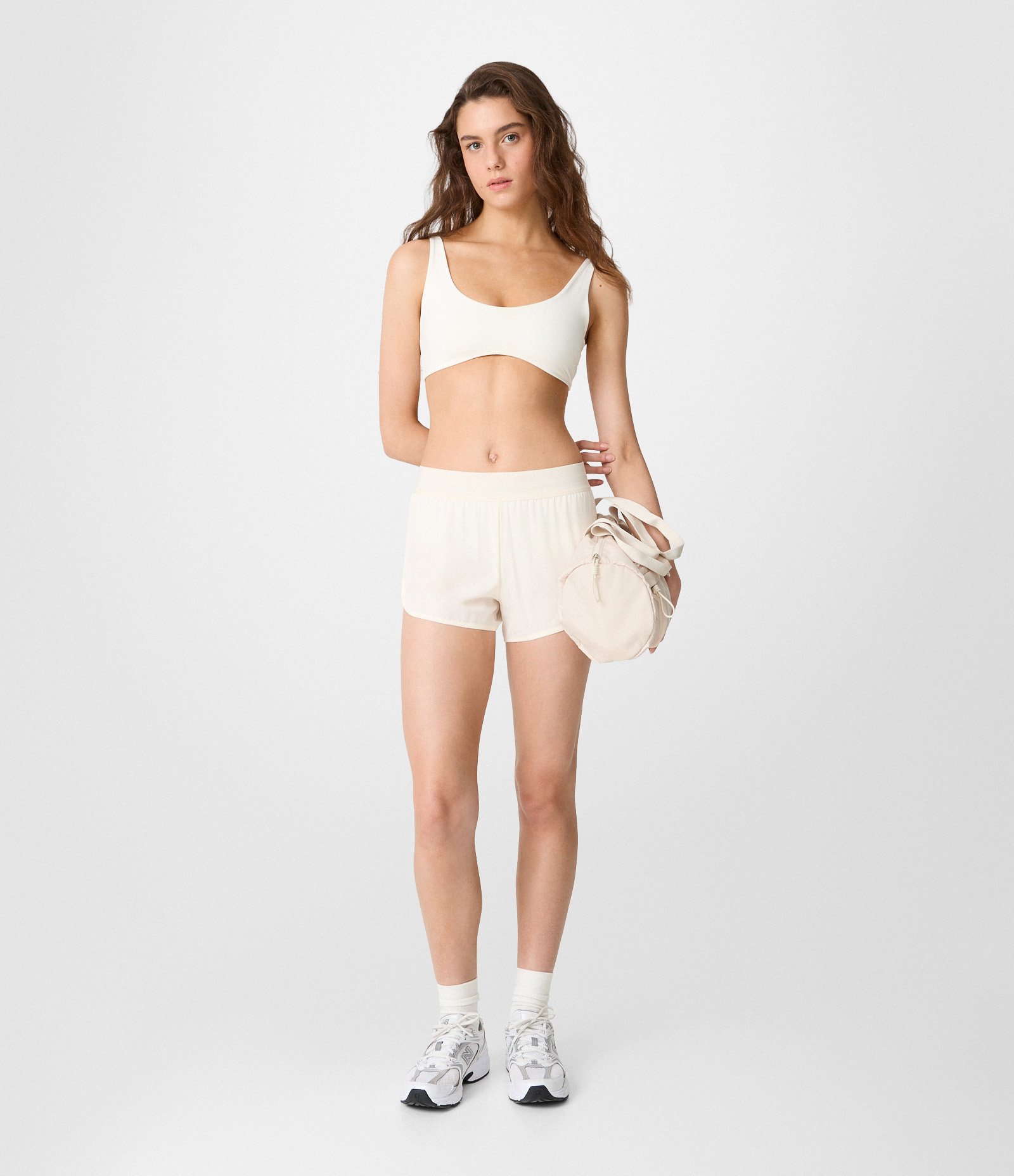 Short Runner Esportivo com Cós Largo Elástico Off White 1