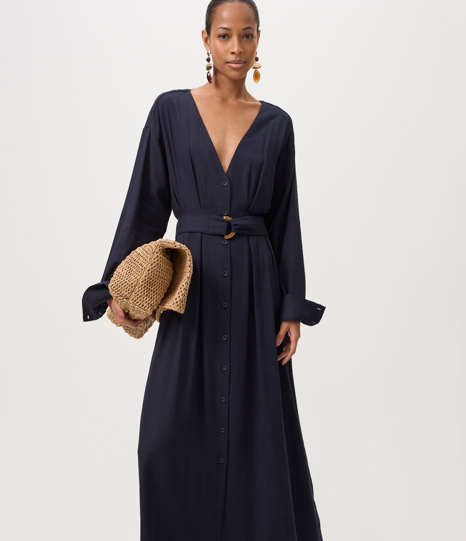 Vestido Chemise em Viscolinho com Cinto Azul 1
