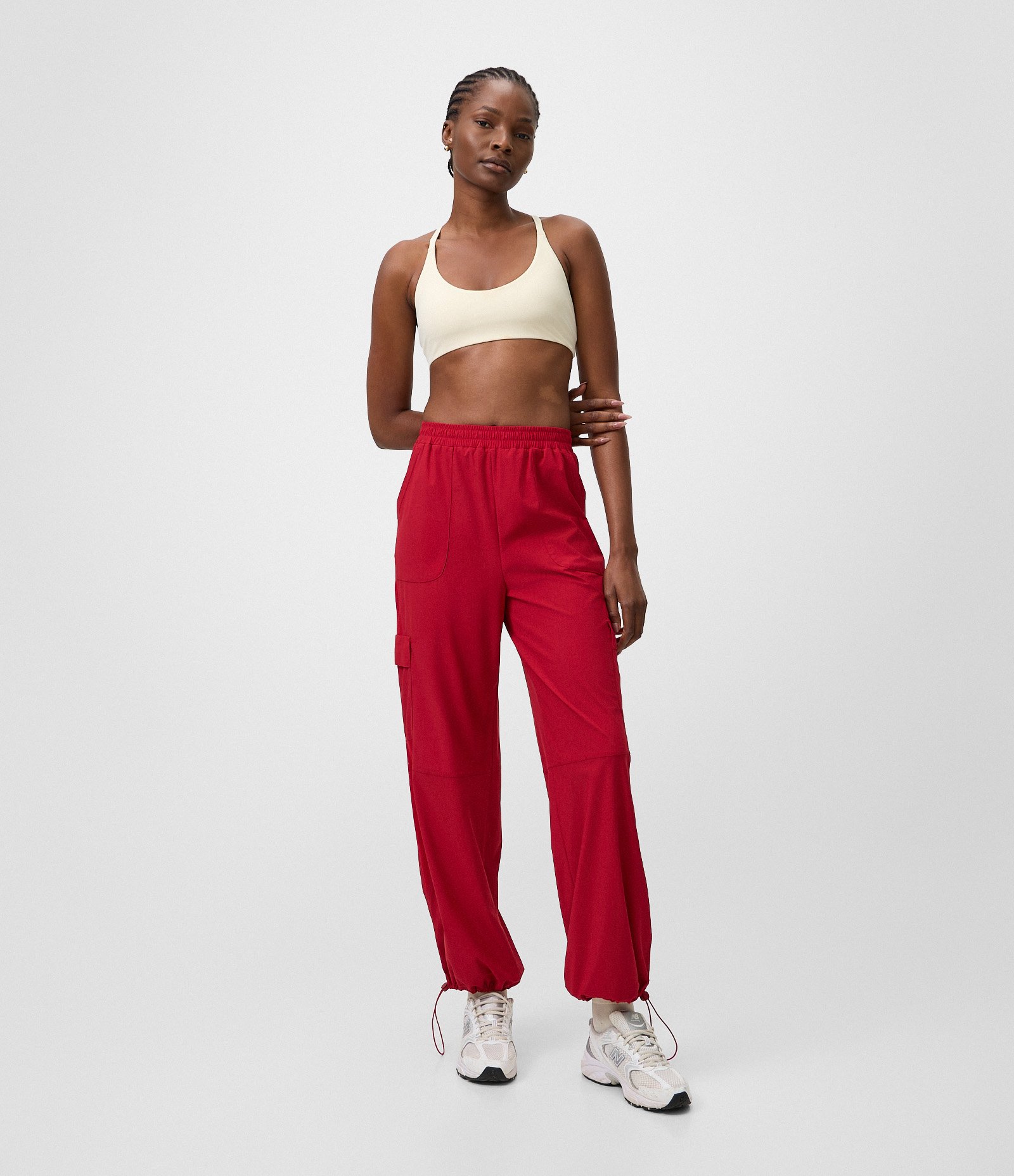 Calça Cargo Baggy em Microfibra com Bolsos Laterais Vermelho 1
