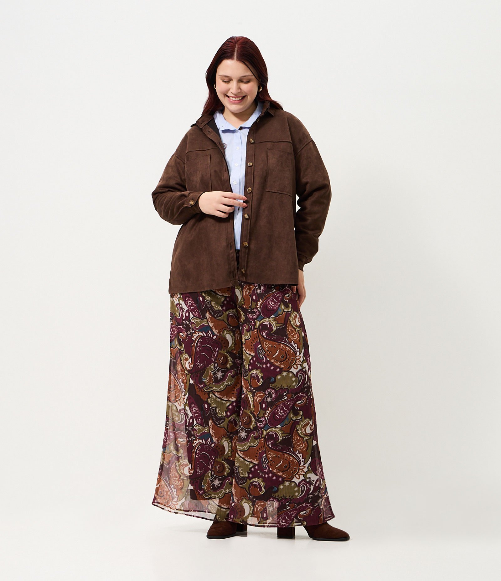 Camisa Overshirt Suede Com Botões Curve & Plus Size Marrom 2