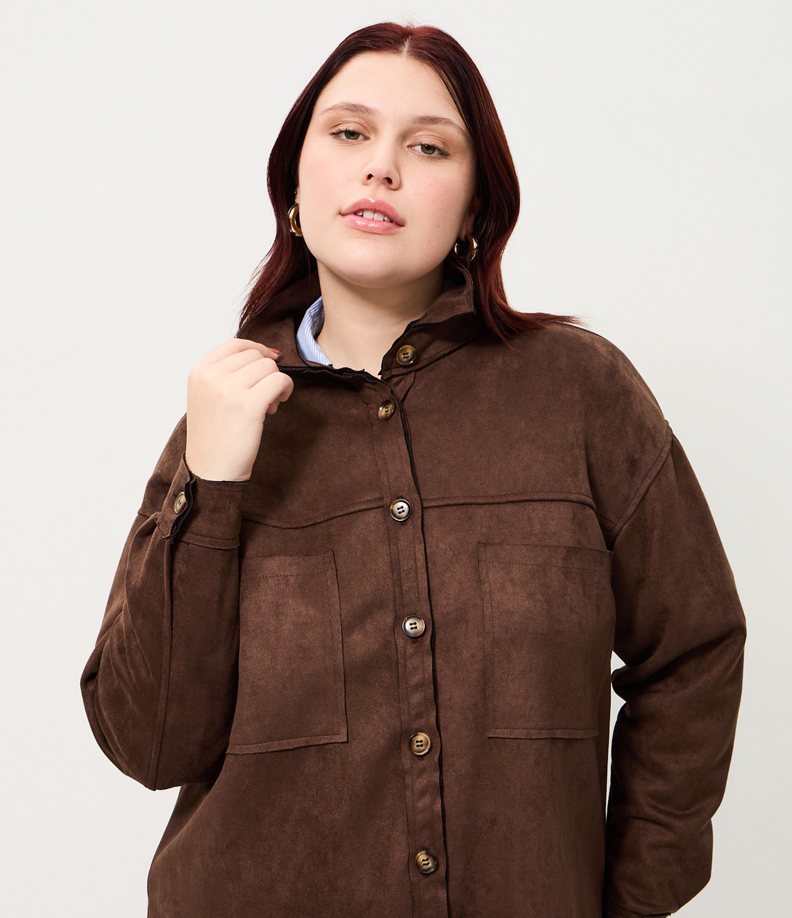 Camisa Overshirt Suede Com Botões Curve & Plus Size Marrom 3