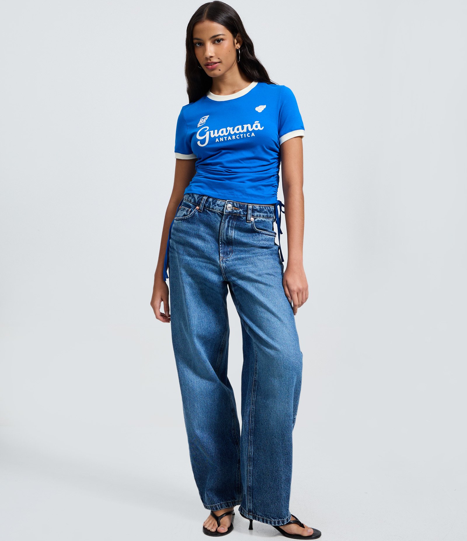Camiseta em Algodão com Estampa Guaraná e Amarração Lateral Azul 2