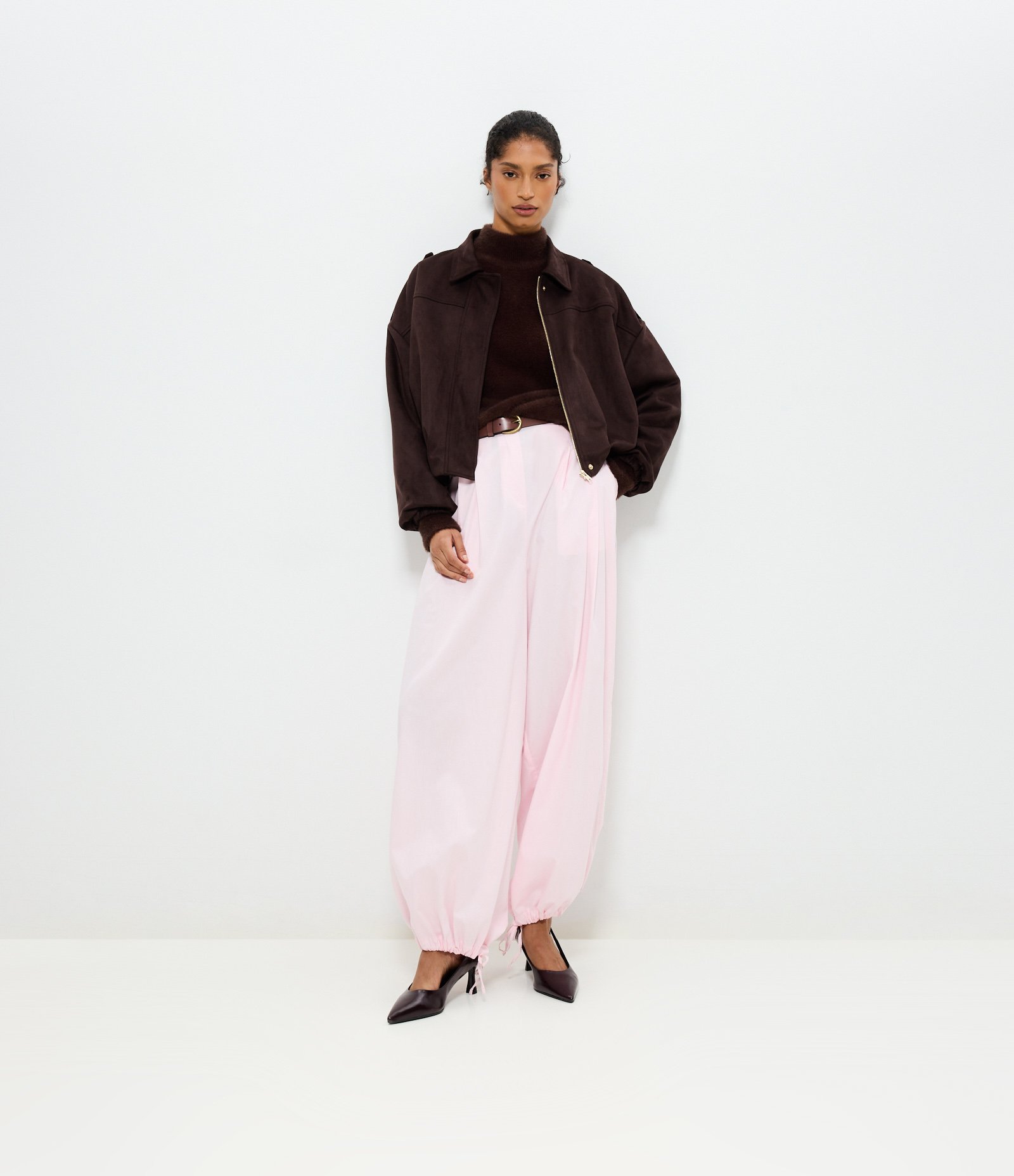 Calça Aladim em Algodão com Pregas Rosa 1