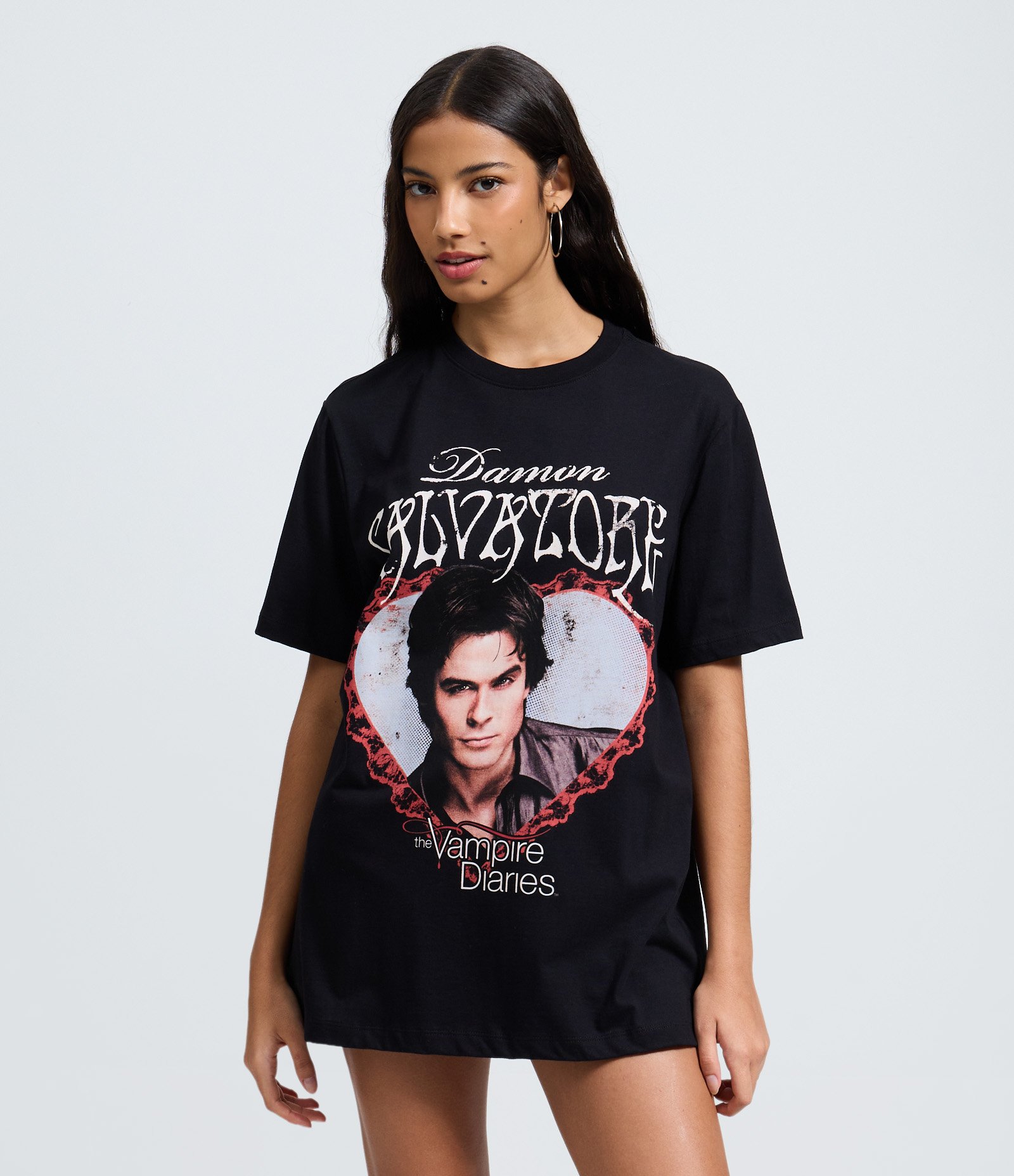 Camiseta em Algodão com Estampa Damon Salvatore Preto 1