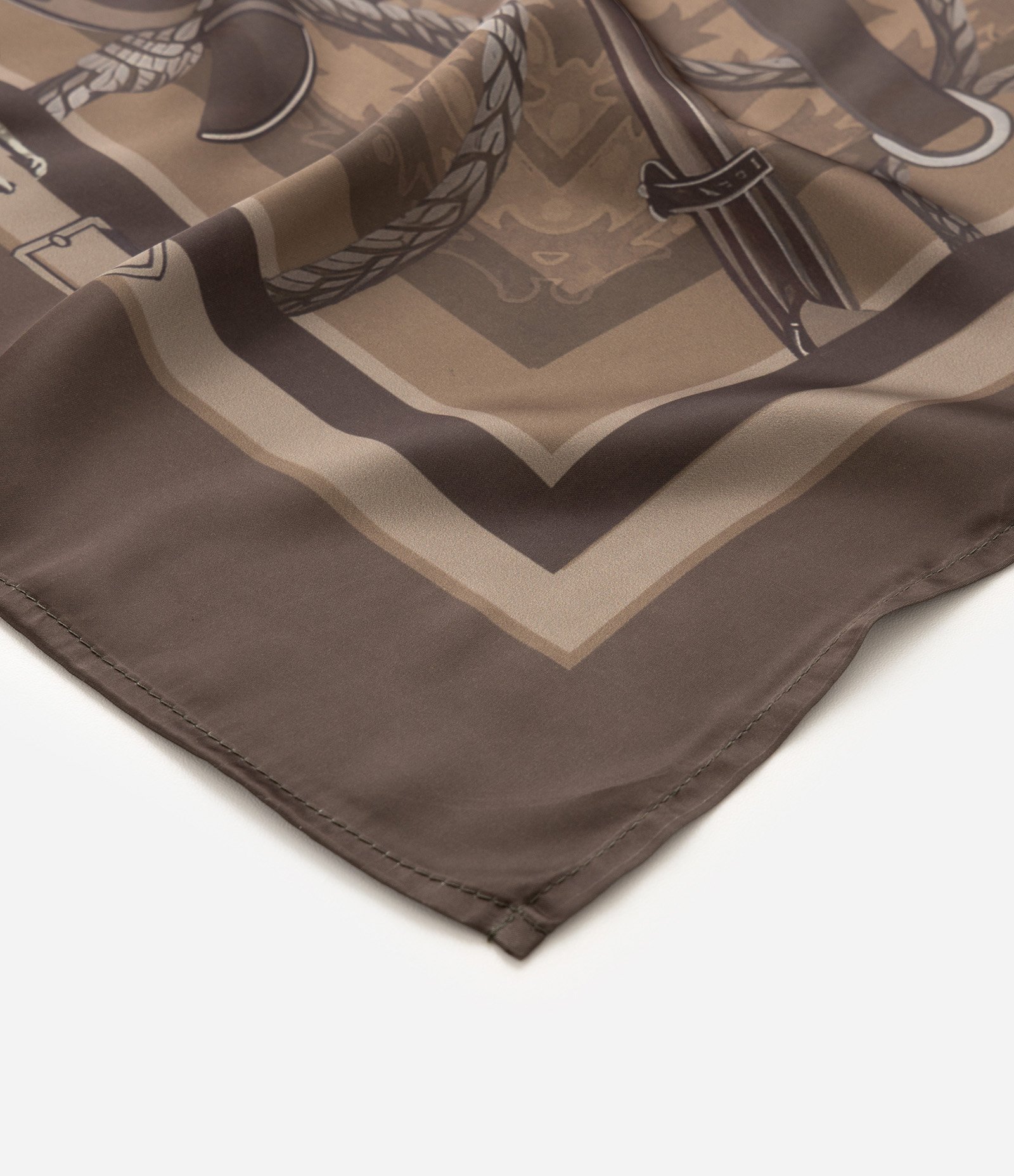 Lenço em Chiffon com Estampa de Selaria Marrom 2