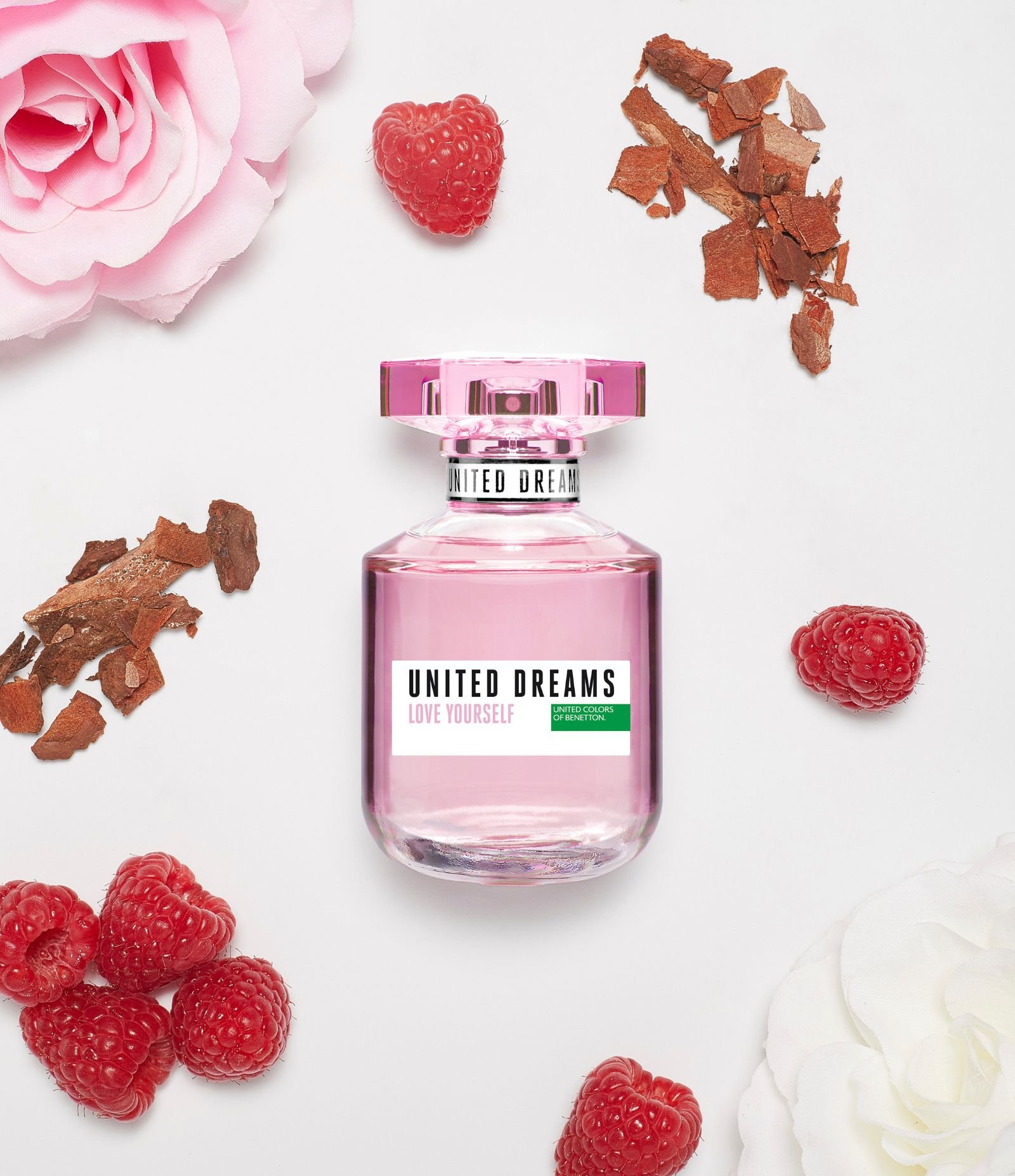 Kit United Colors Of Benetton Dreams Love Yourself For Her EDT 80 ml + Creme corporal 75 ml KIT 4