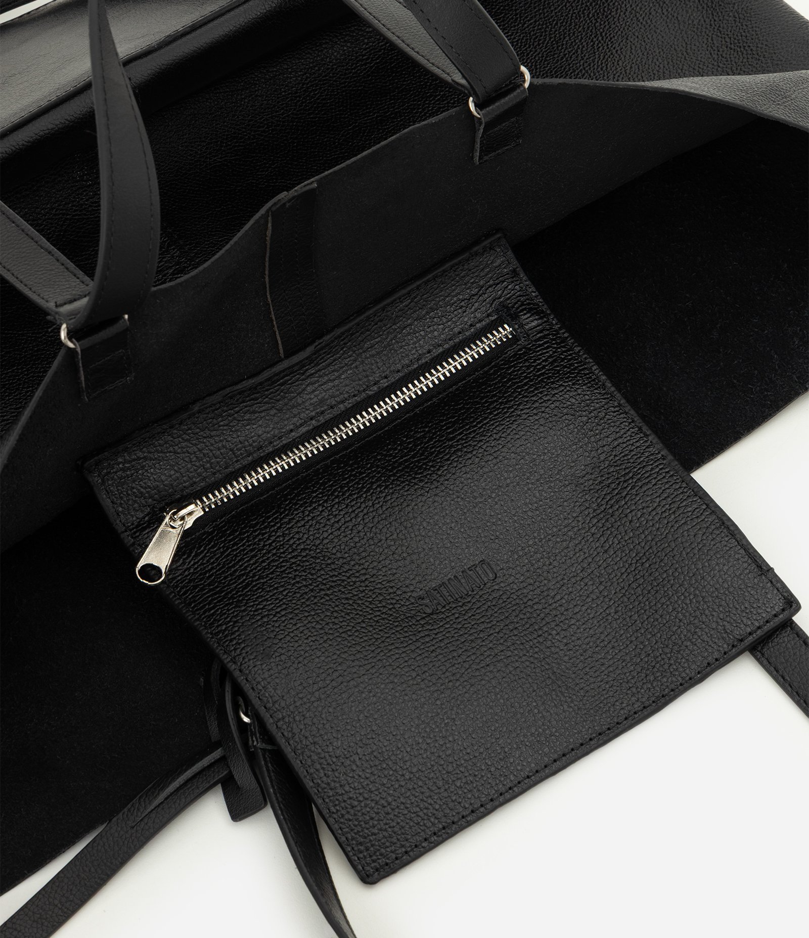 Bolsa Grande em Couro com Bolso Interno e Carteira Preto 3