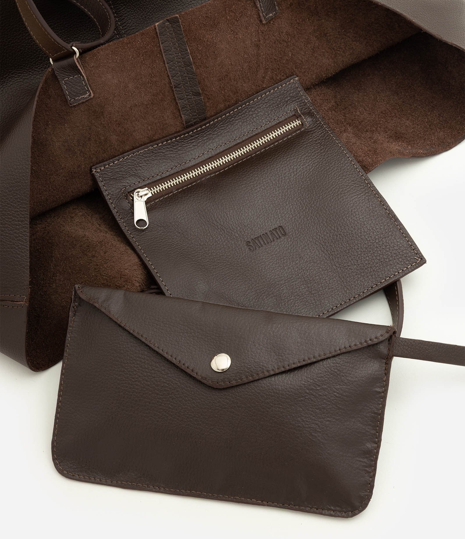 Bolsa Grande em Couro com Bolso Interno e Carteira Marrom 5