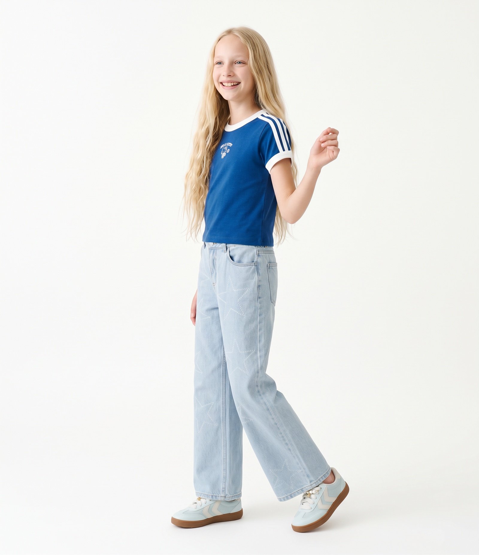 Baby Look Infantil com Bordado Hello Kitty – Tam 5 a 16 Anos Azul 2