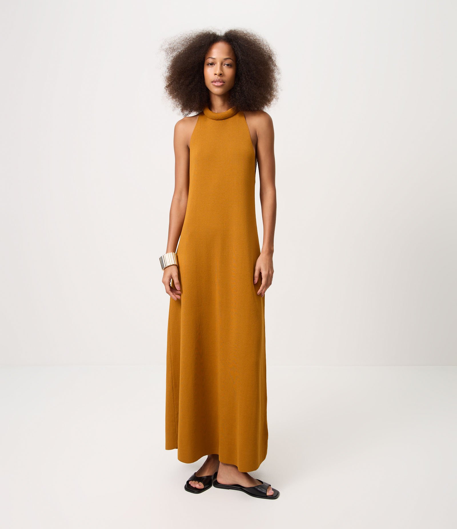 Vestido Midi em Tricô com Gola Dobrada Marrom 2