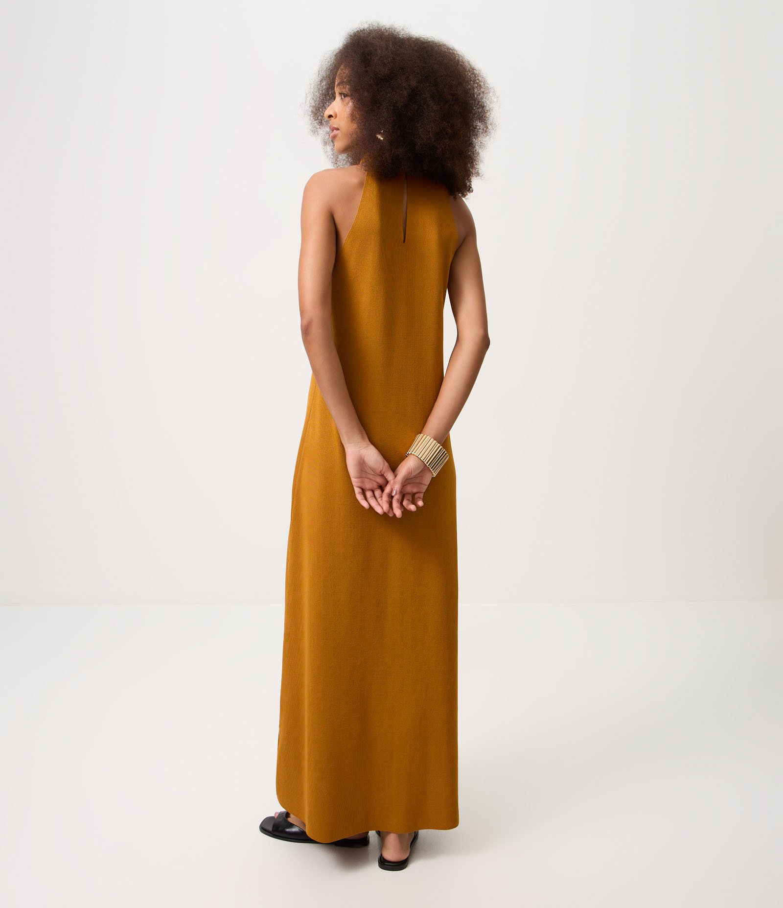 Vestido Midi em Tricô com Gola Dobrada Marrom 4