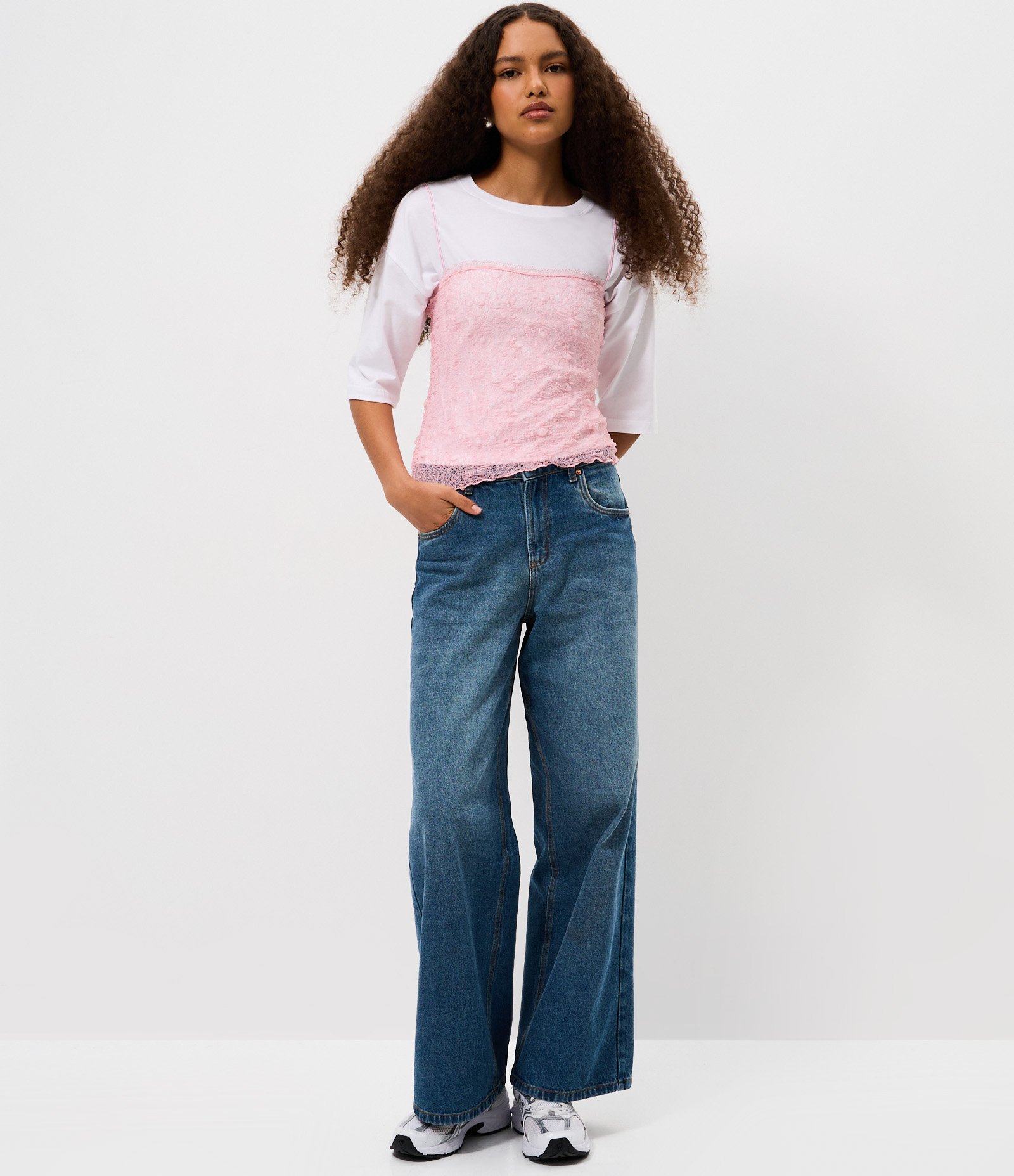 Blusa de Alcinha Dupla em Renda Texturizada Rosa 2