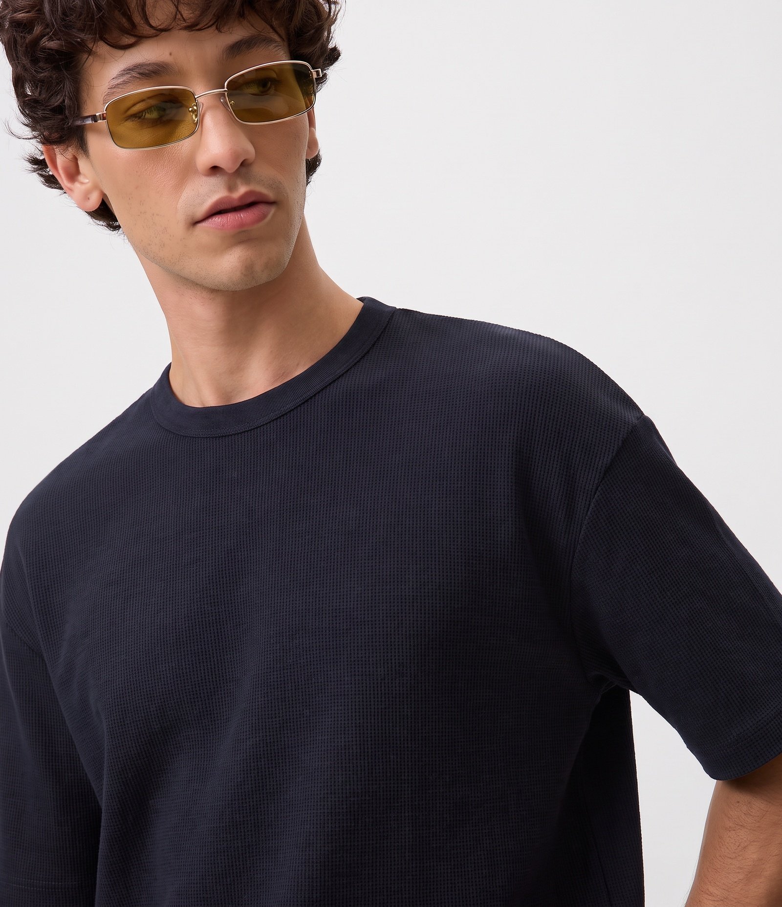 Camiseta Relaxed e Texturizada Mini Waffle Preto 2