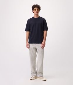 Camiseta Relaxed e Texturizada Mini Waffle