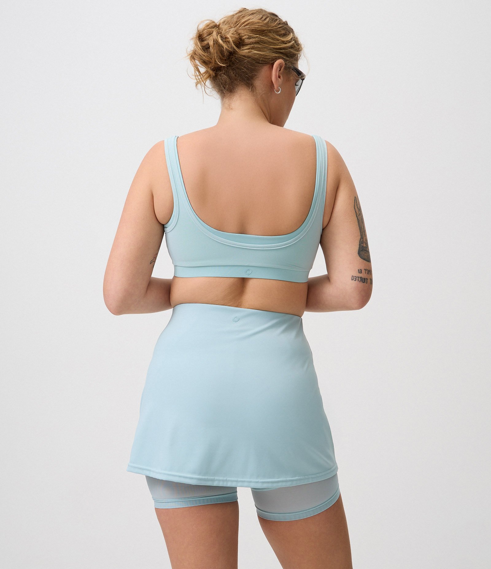 Short Saia Esportivo em Microfibra com Short de Tule Azul 3