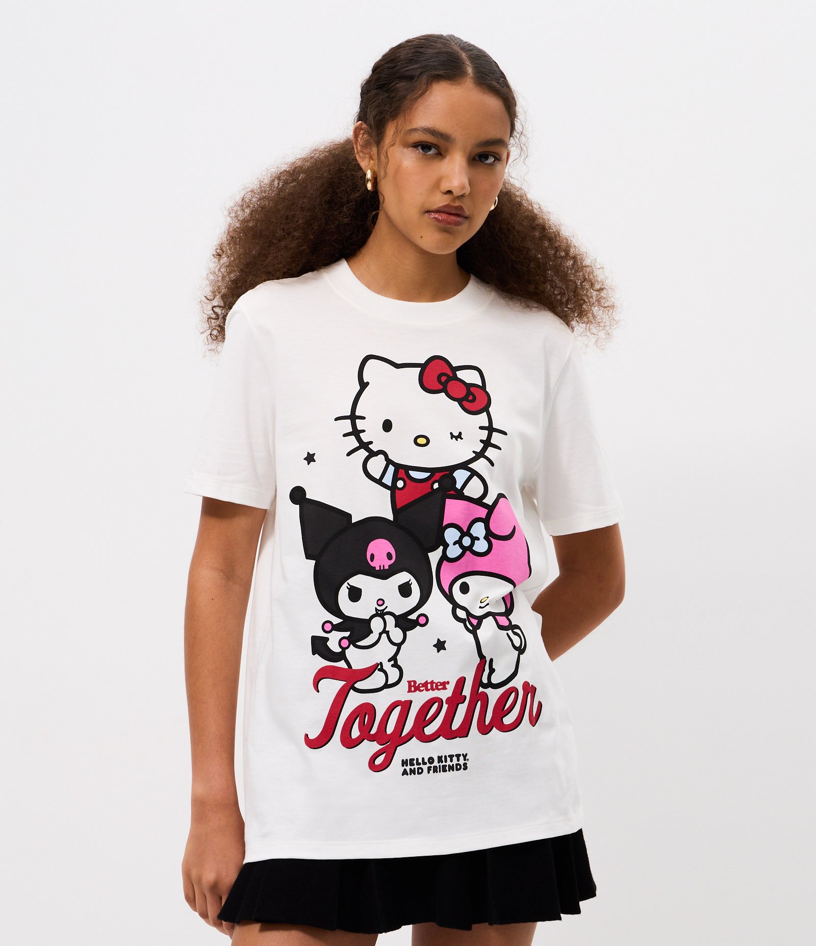 Camiseta em Algodão com Estampa Hello Kitty e Amigos Branco 1