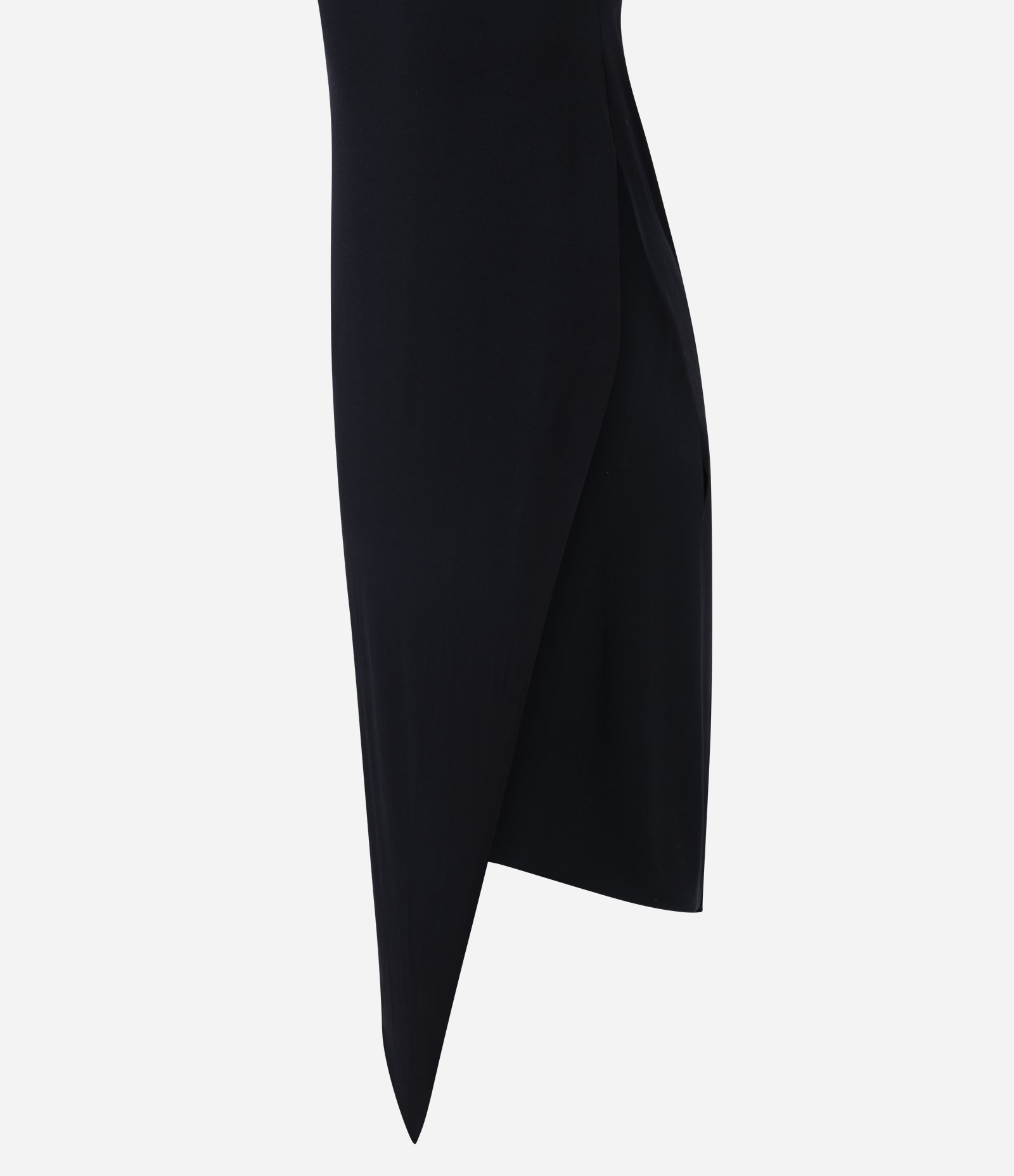 Blusa sem Manga Super Longa com Ombreira e Barra Assimétrica Preto 6