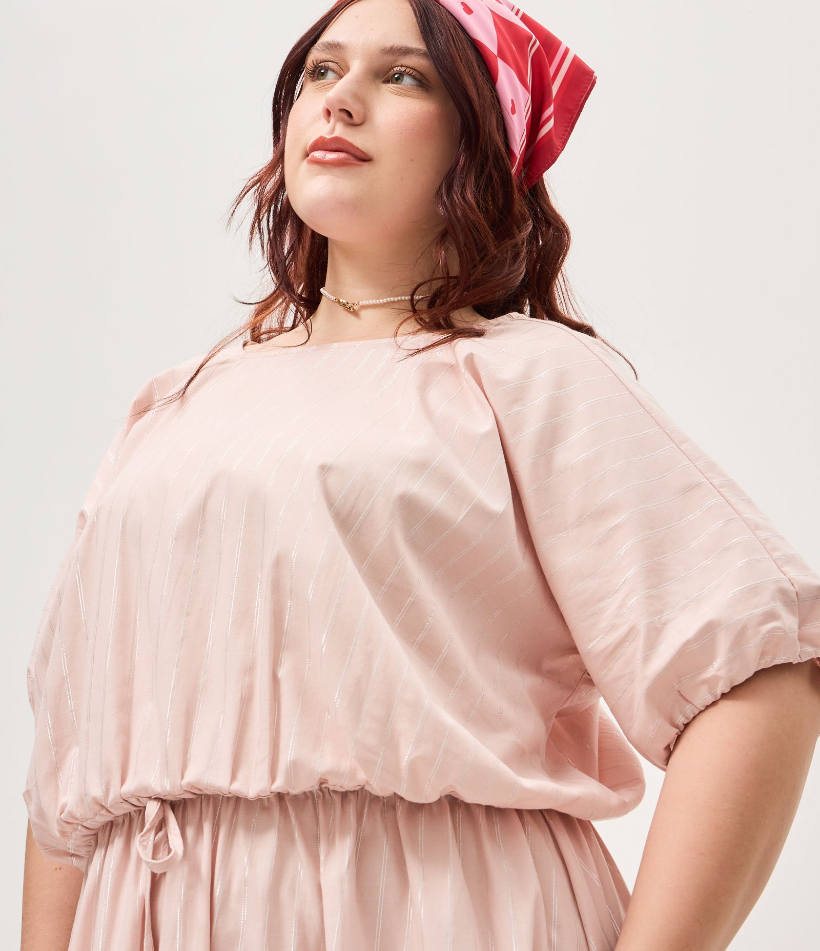 Vestido Midi em Tricoline Listrado com Fio Metálico Curve & Plus Size Rosa 3