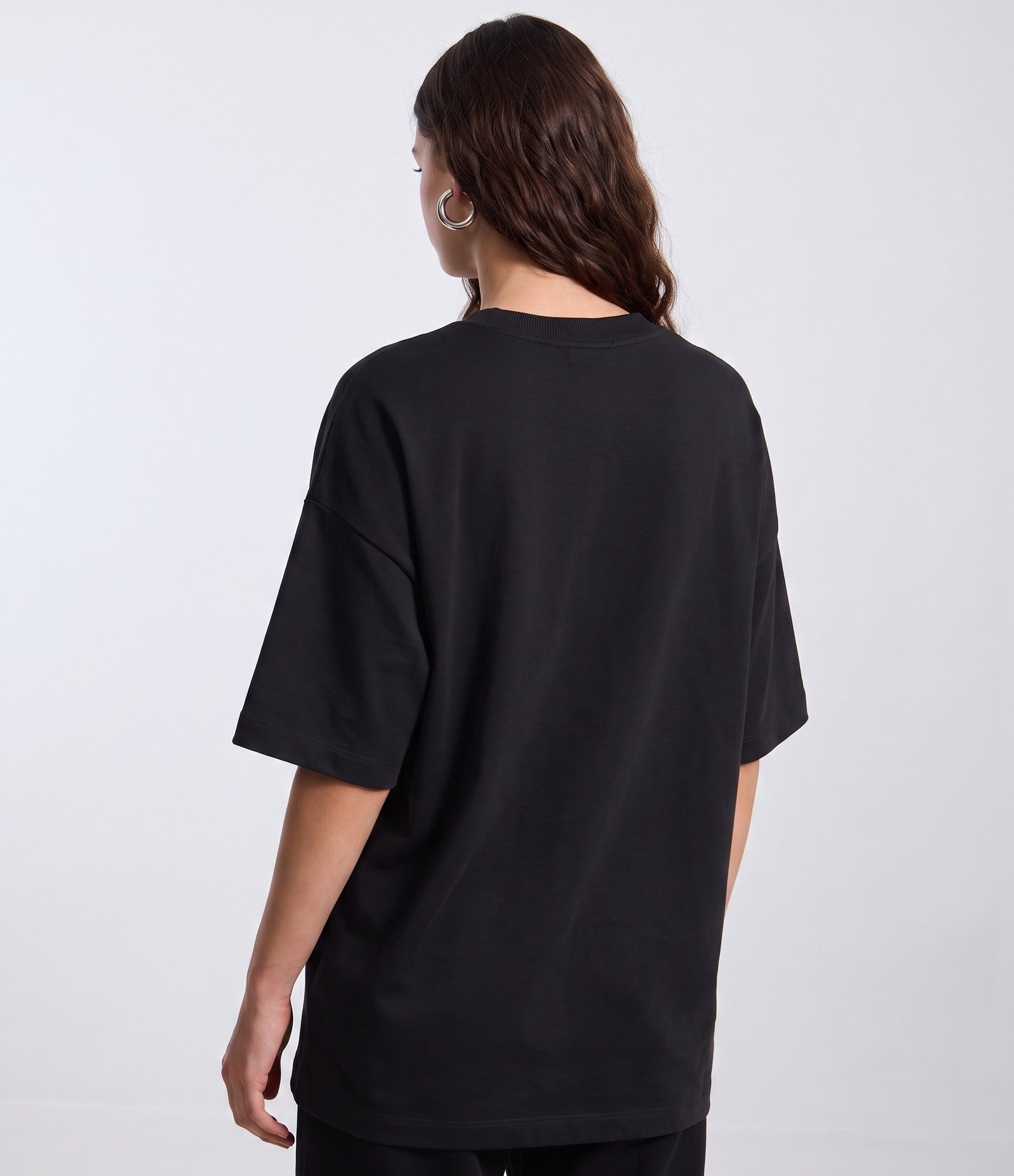Camiseta Over Malhão com Manga Curta Preto 4