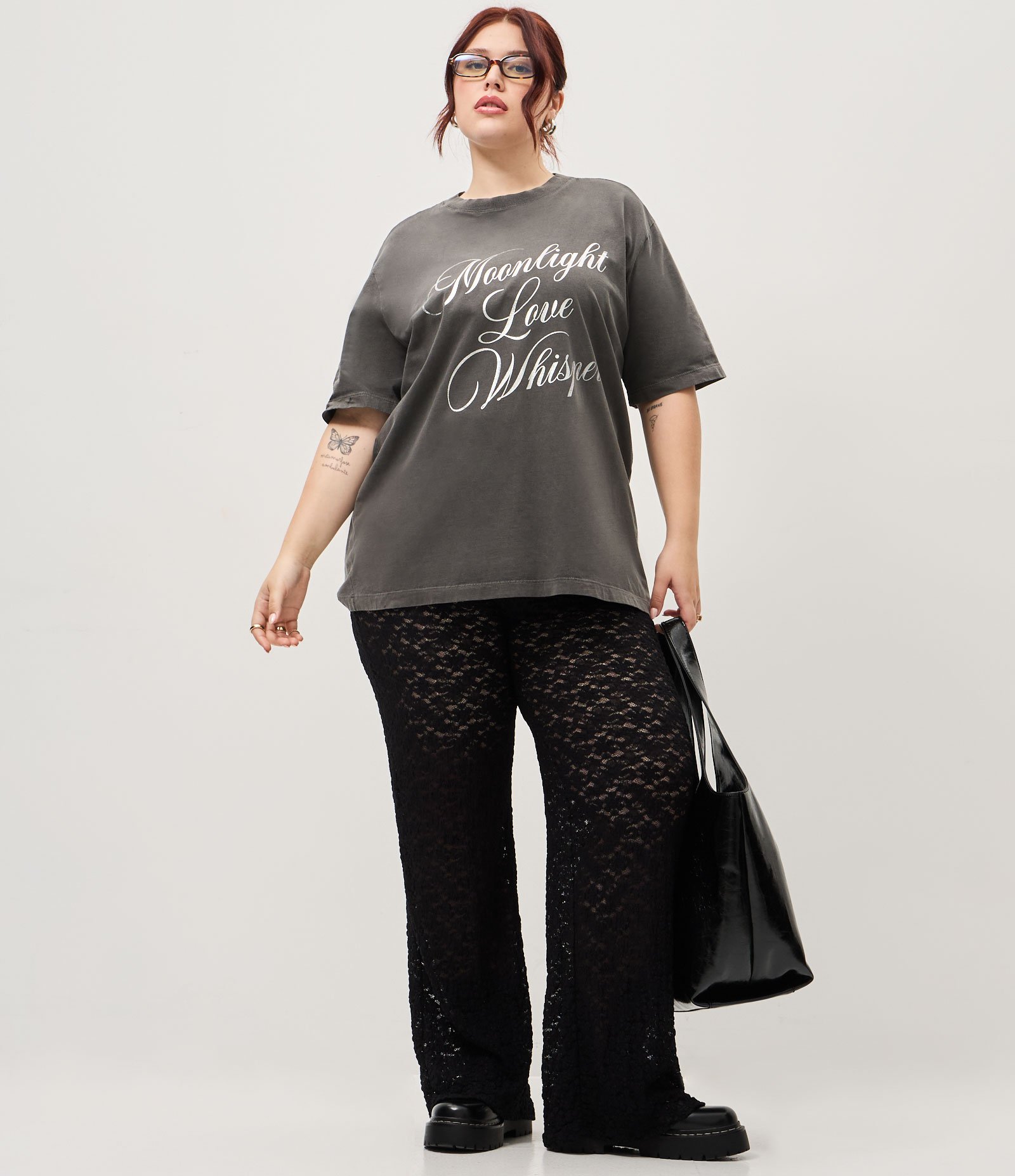 Blusa Alongada em Algodão com Lettering Moonlight Love Whisper Curve & Plus Size Preto 2