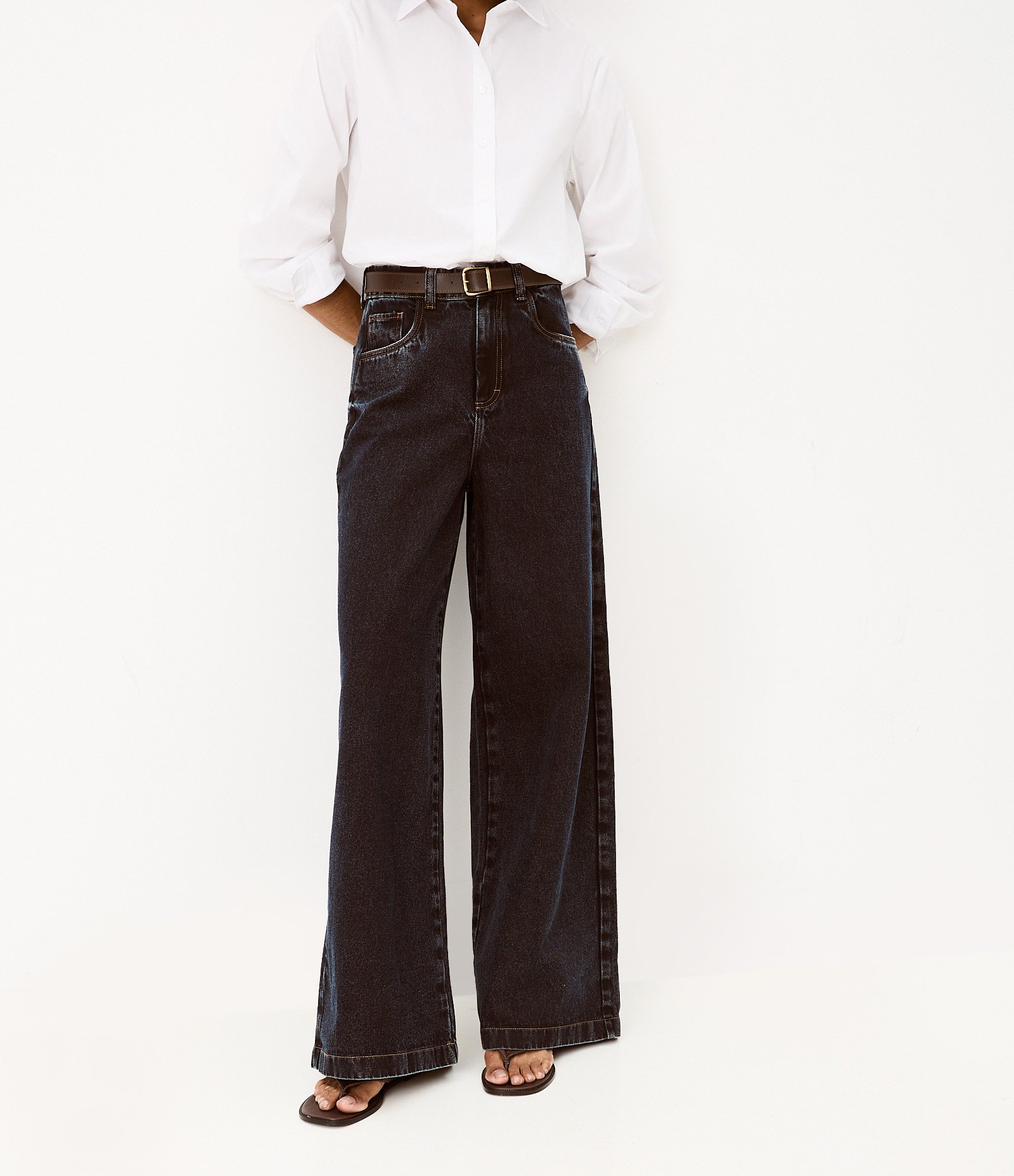 Calça Pantalona em Jeans com Cintura Alta Escuro 2