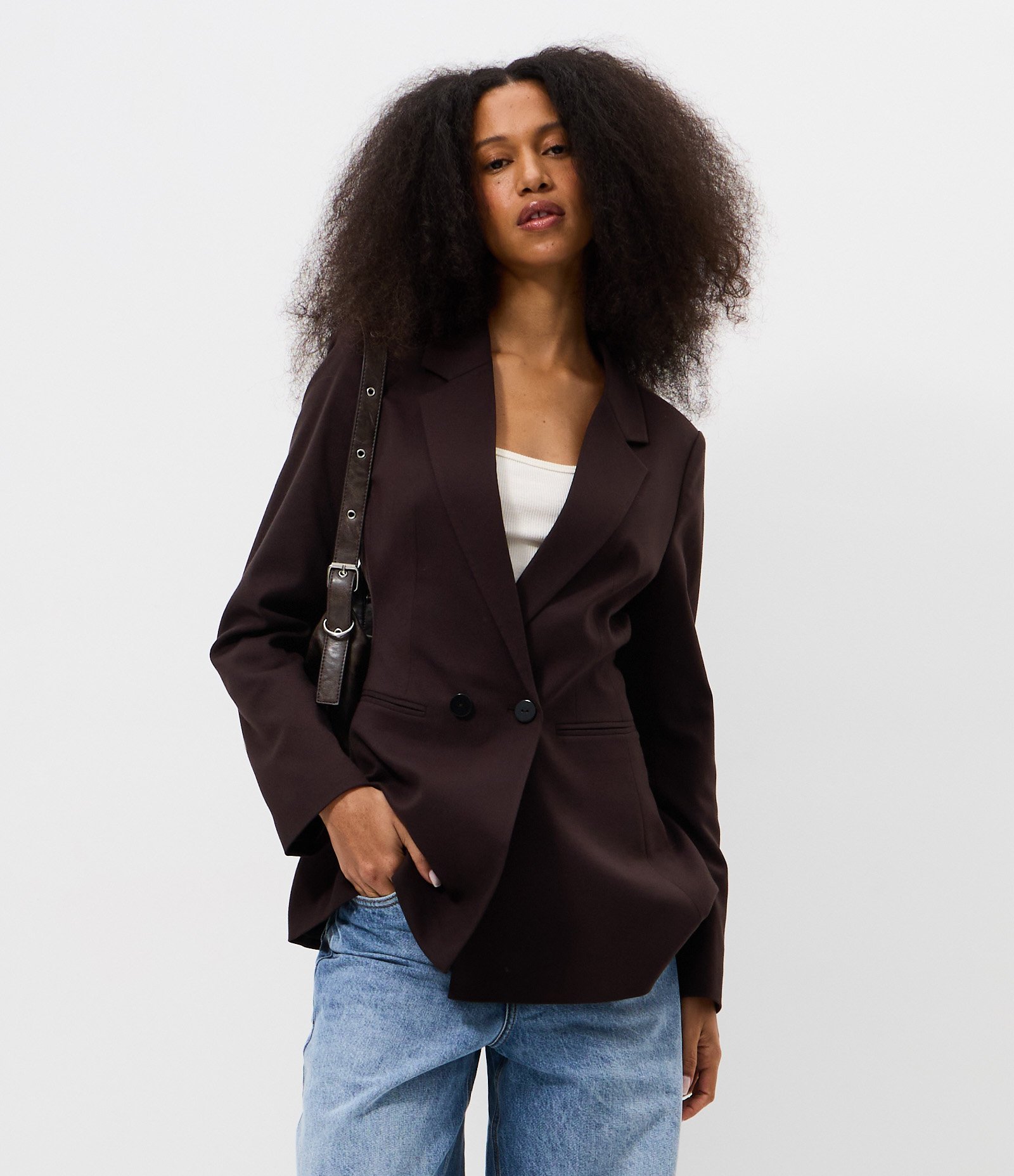 Blazer Alfaiatado com Modelagem Ajustada Marrom 1