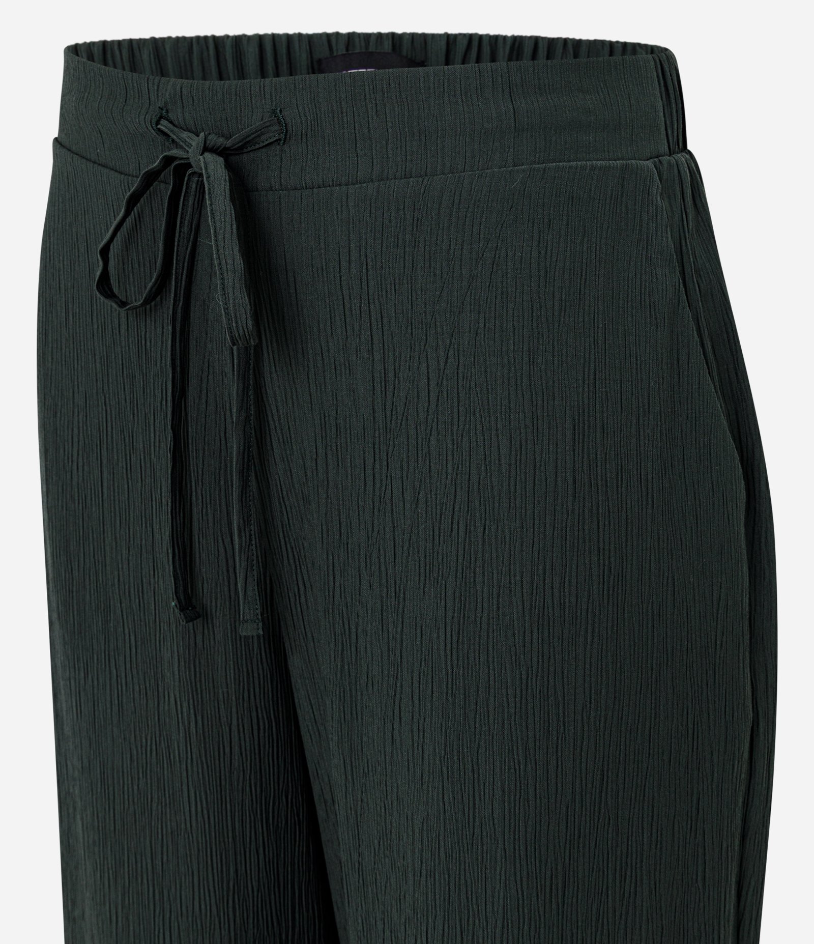 Calça Pantalona em Viscose Texturizado com Amarração na Cintura Verde Escuro 6