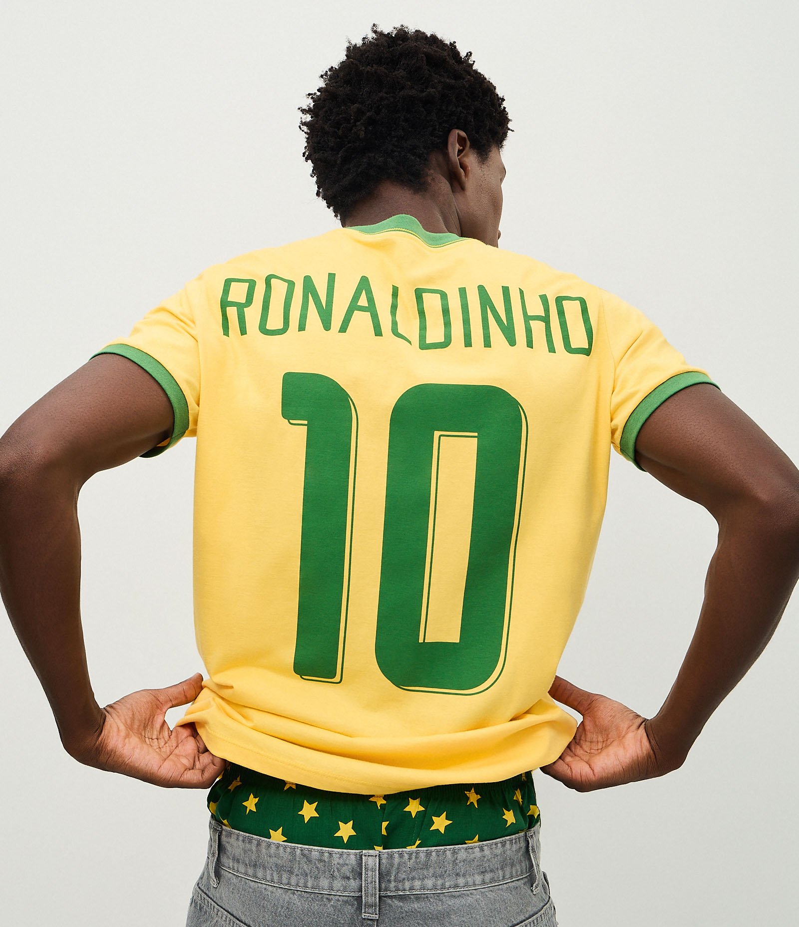 Camiseta Comfort Ronaldinho Brasil Amarelo 1