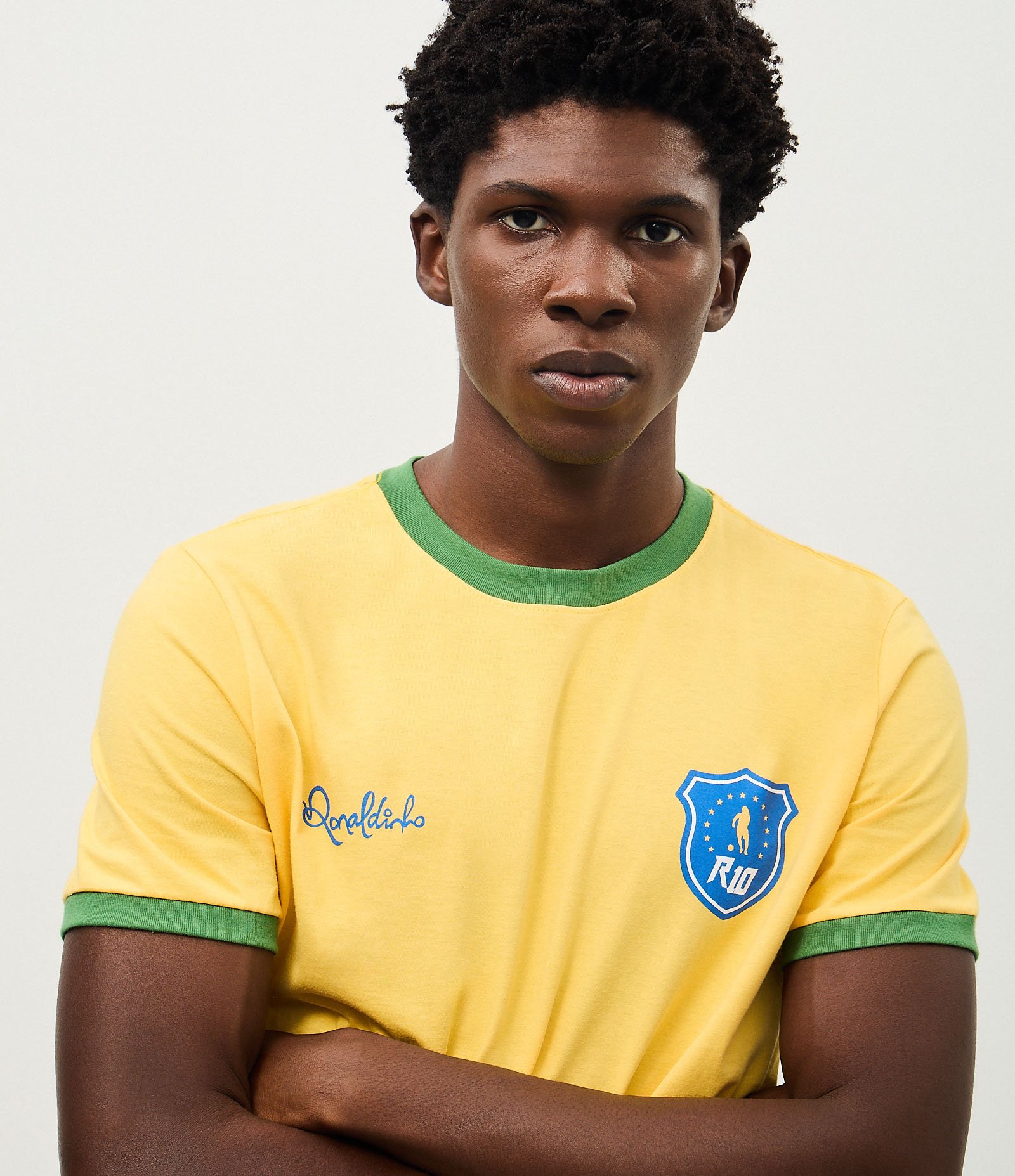 Camiseta Comfort Ronaldinho Brasil Amarelo 2