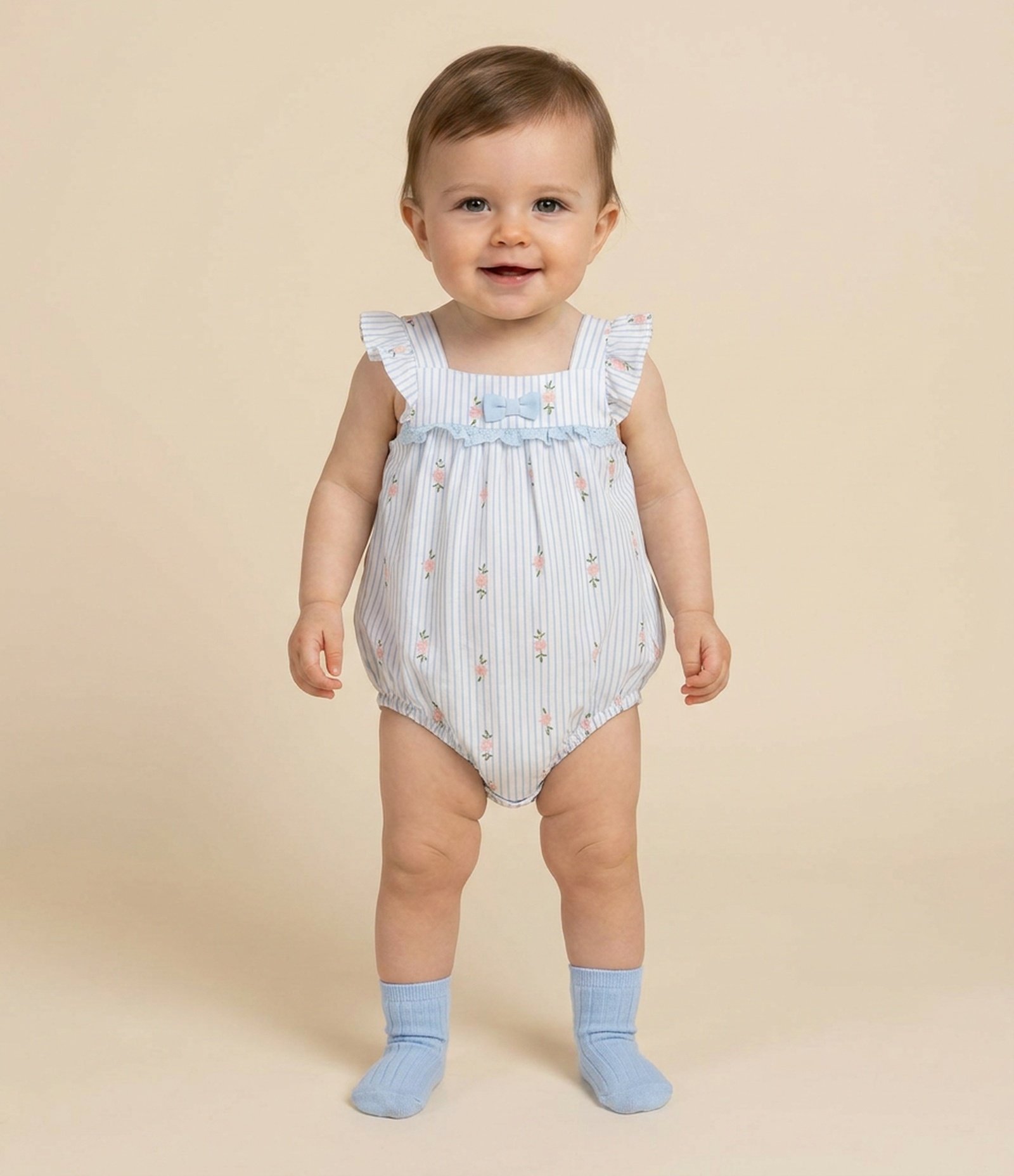 Macacão Infantil com Estampa Listrada e Floral – Tam 0 a 18 Meses Azul/Branco 1