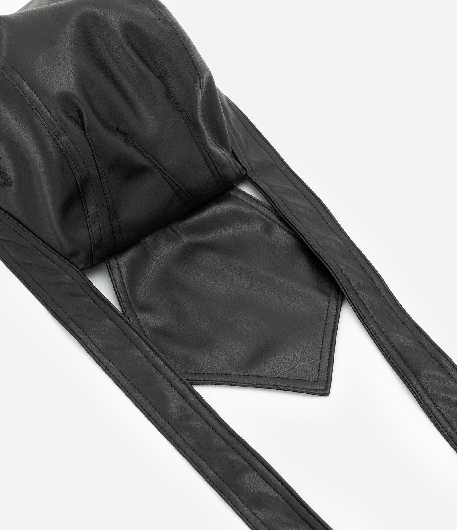 Chapéu Durag em PU com Bordado Taurus Gang Preto 4