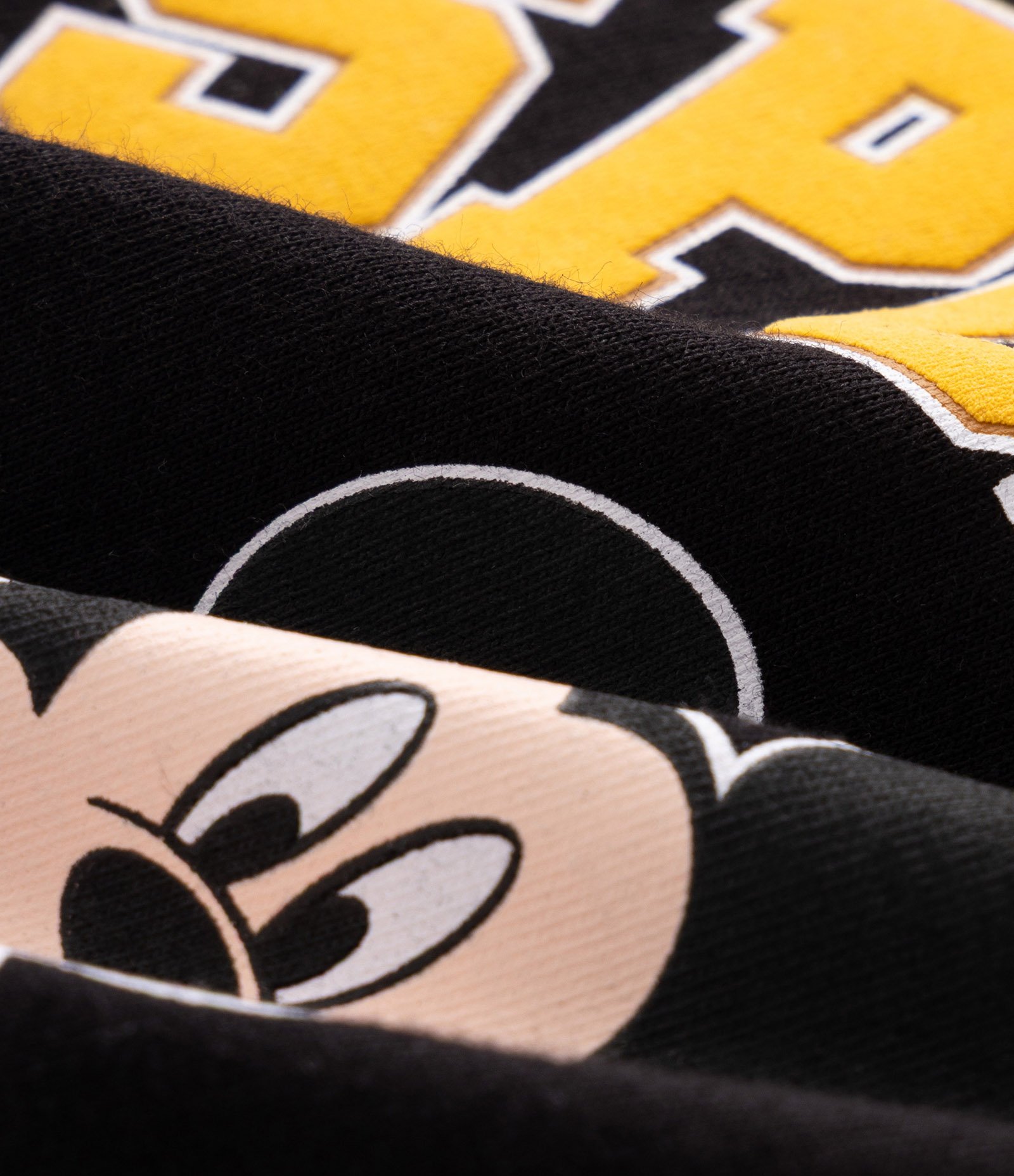 Camiseta Infantil em Algodão com Estampa Mickey Sport 28 – Tam 2 a 6 Anos Preto 4