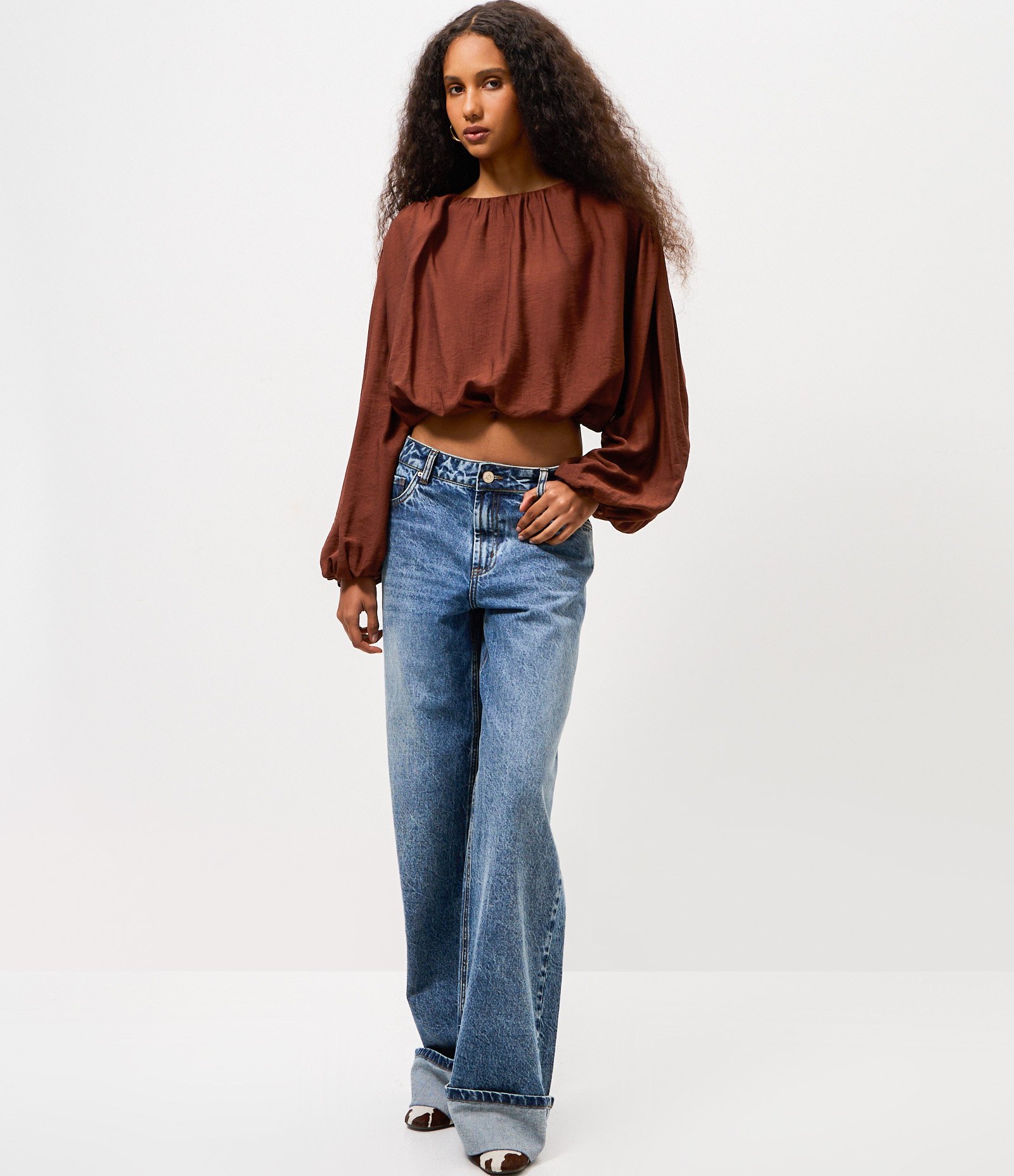 Camisa Balonê em Viscose Marrom 2