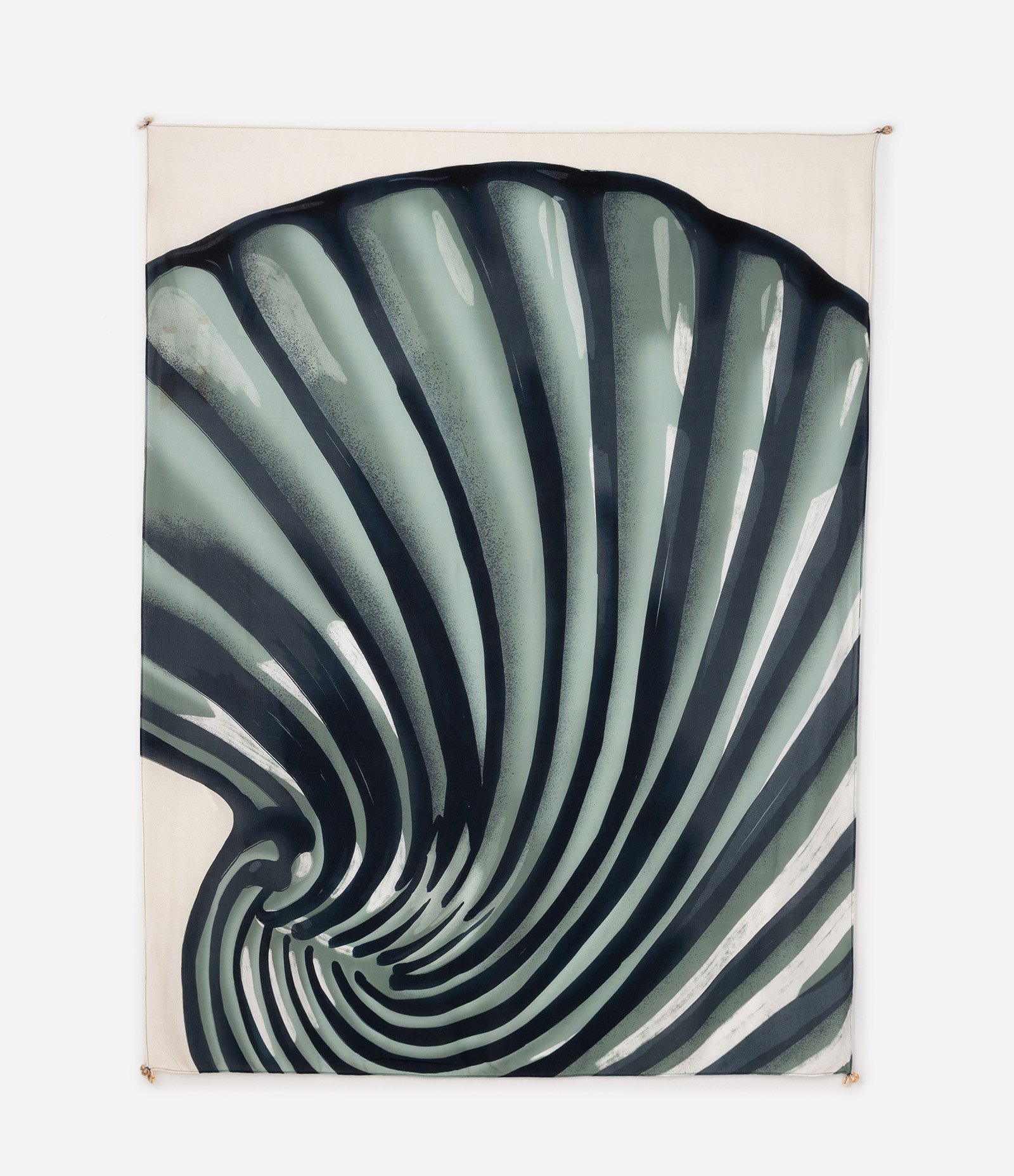 Canga de Praia em Voal com Estampa de Concha e Pingentes Off White/Verde 1