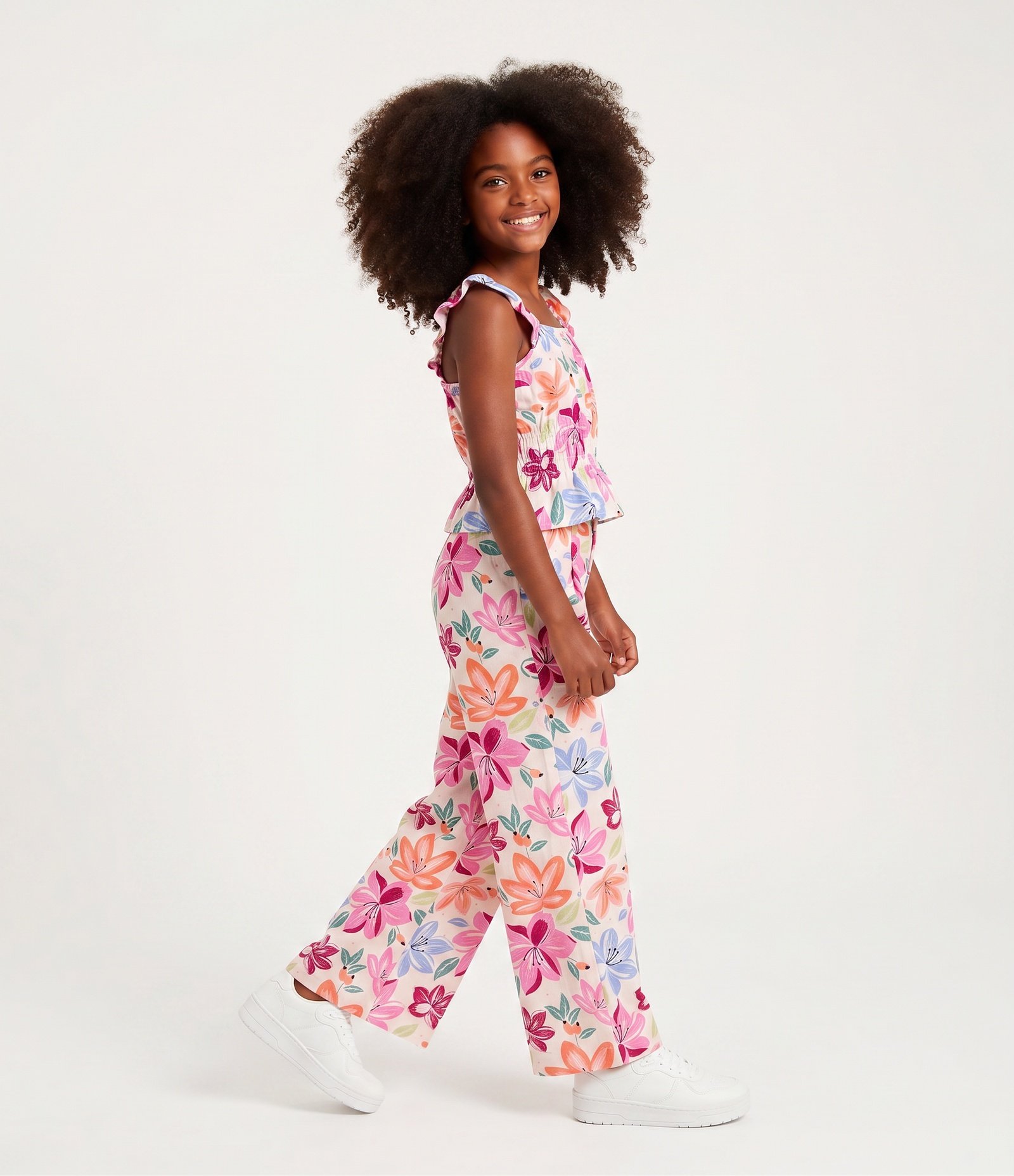 Calça Wide Leg Infantil com Estampa Floral - Tam 5 a 14 Anos Multicores 2