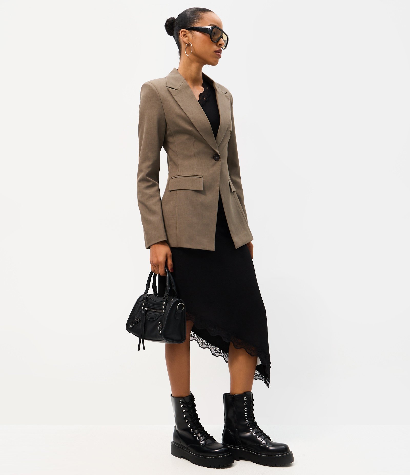 Blazer Alfaiatado Ajustado com Abotoamento Único Marrom 2
