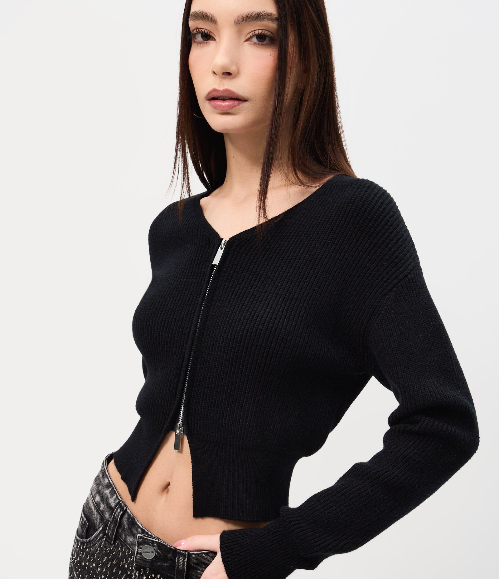 Cardigan em Tricô com Zíper Duplo e Manga Bufante Preto 3