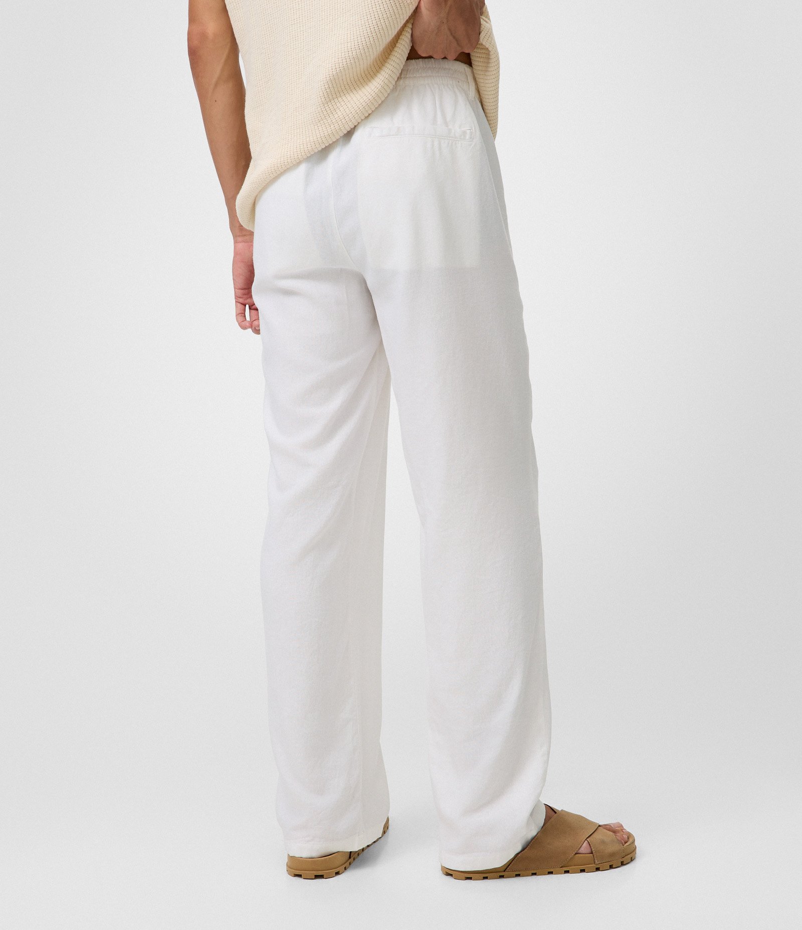 Calça Reta em Viscolinho com Cós Branco 3