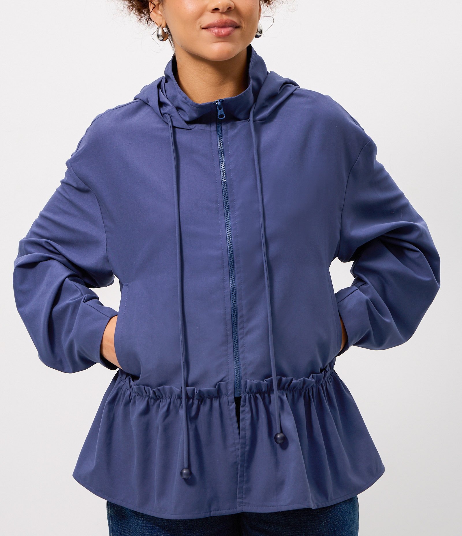 Jaqueta Corta Vento Peplum com Capuz e Zíper Tratorado Azul 3