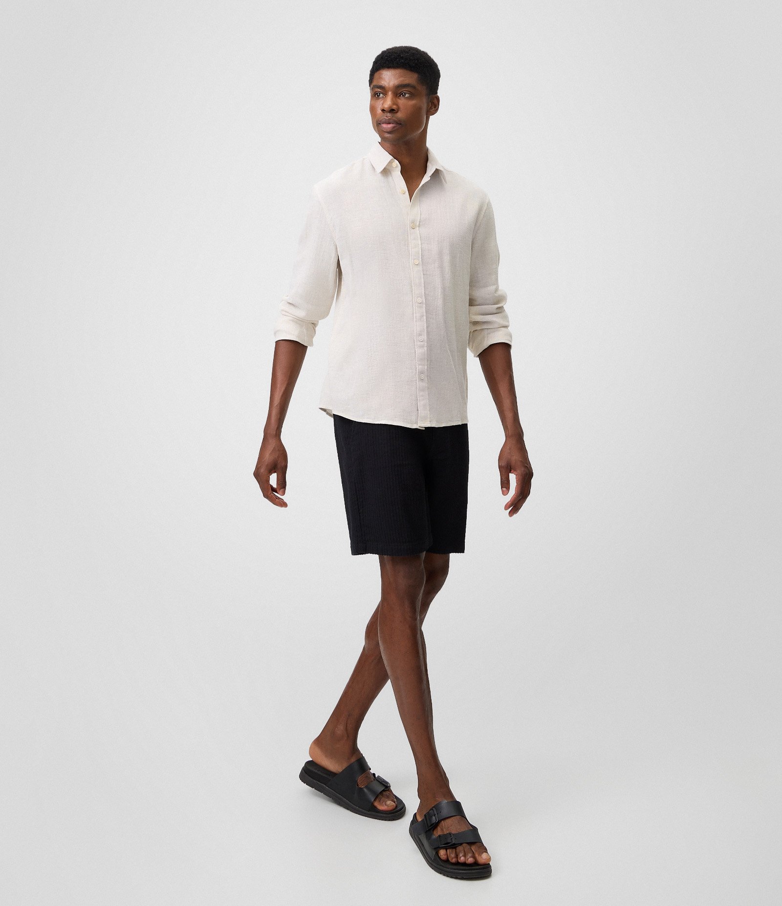 Camisa em Linho Crepe com Botões Frontais Bege 2