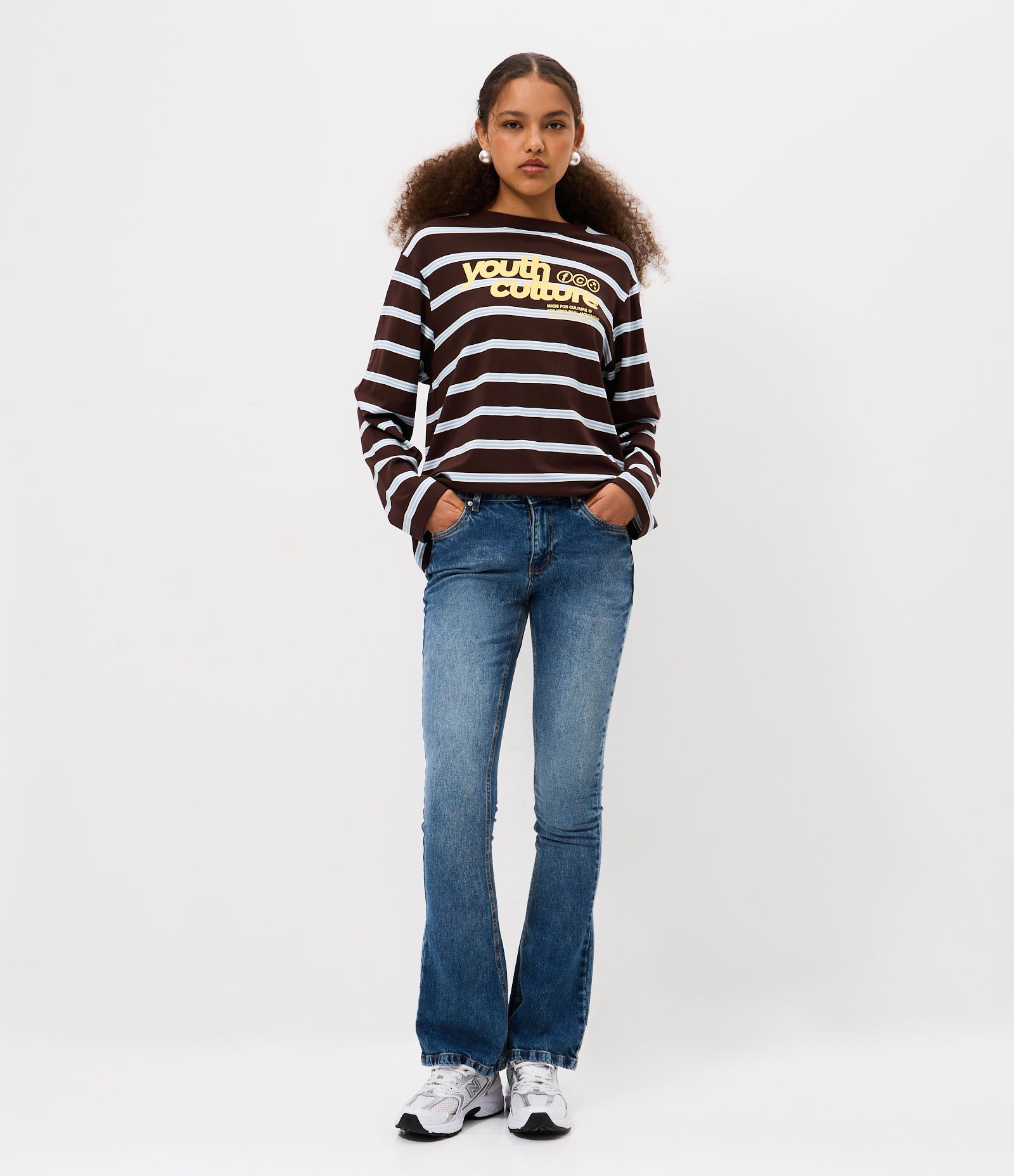 Calça Bootcut em Jeans com Cintura Baixa Azul 1