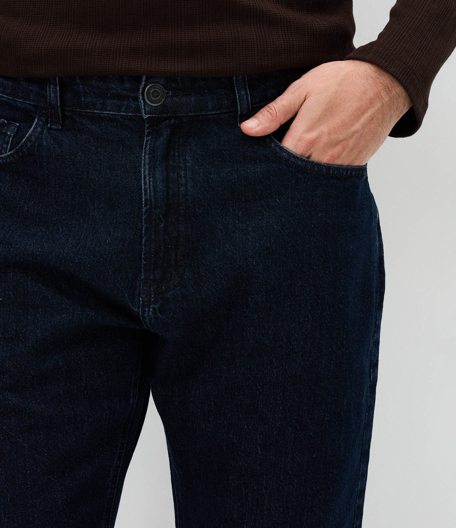 Calça Reta em Jeans com Lavagem Escura Preto 3