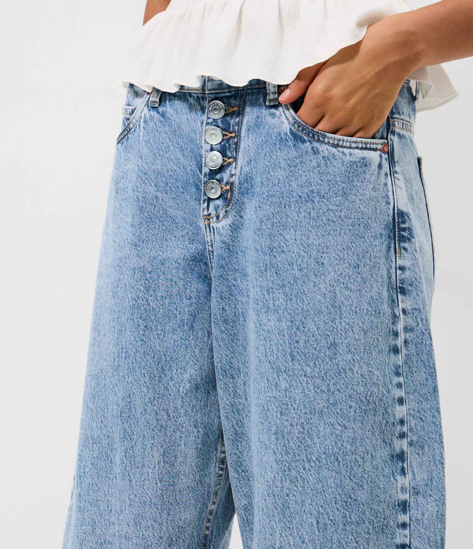 Calça Baggy Balloon em Jeans com Cintura Média Azul Claro 3