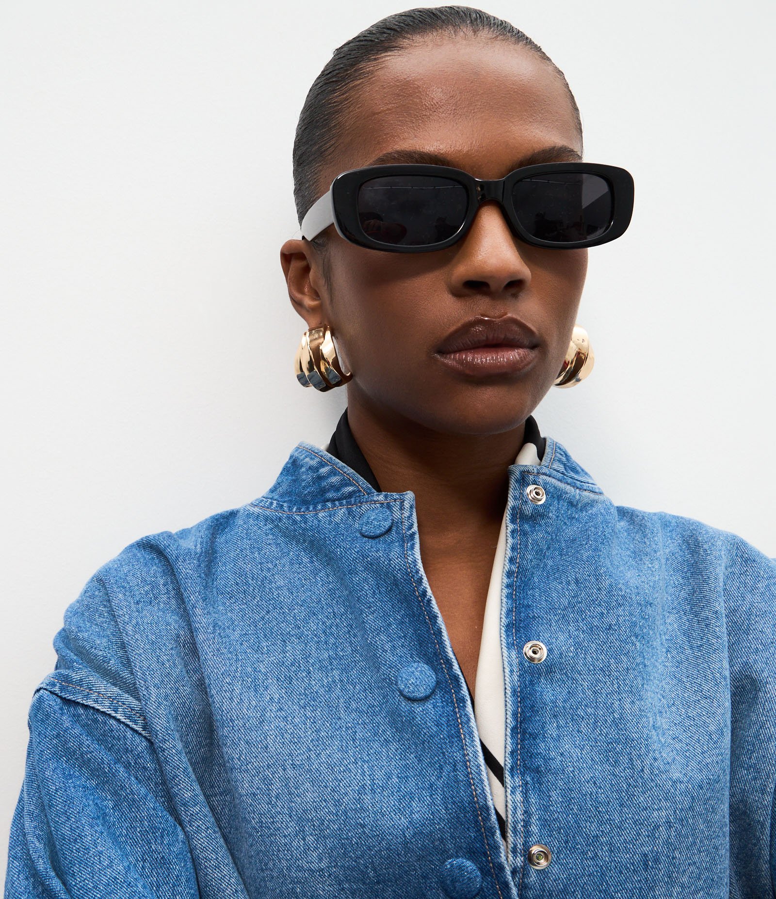 Jaqueta Bomber em Jeans com Punhos Ajustados e Botões Azul 3