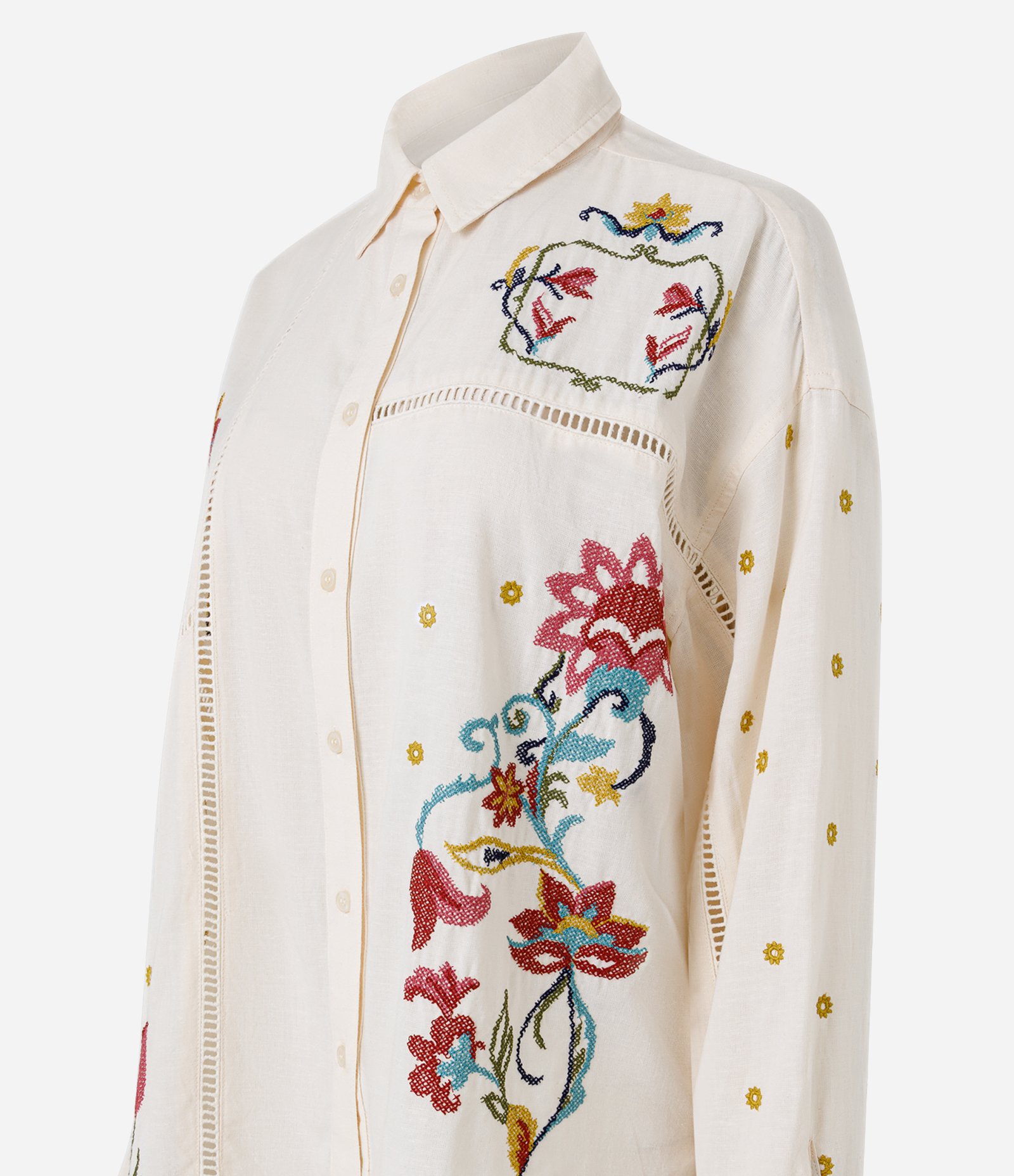 Camisa Oversized em Laise com Bordado Floral Localizado Branco 2