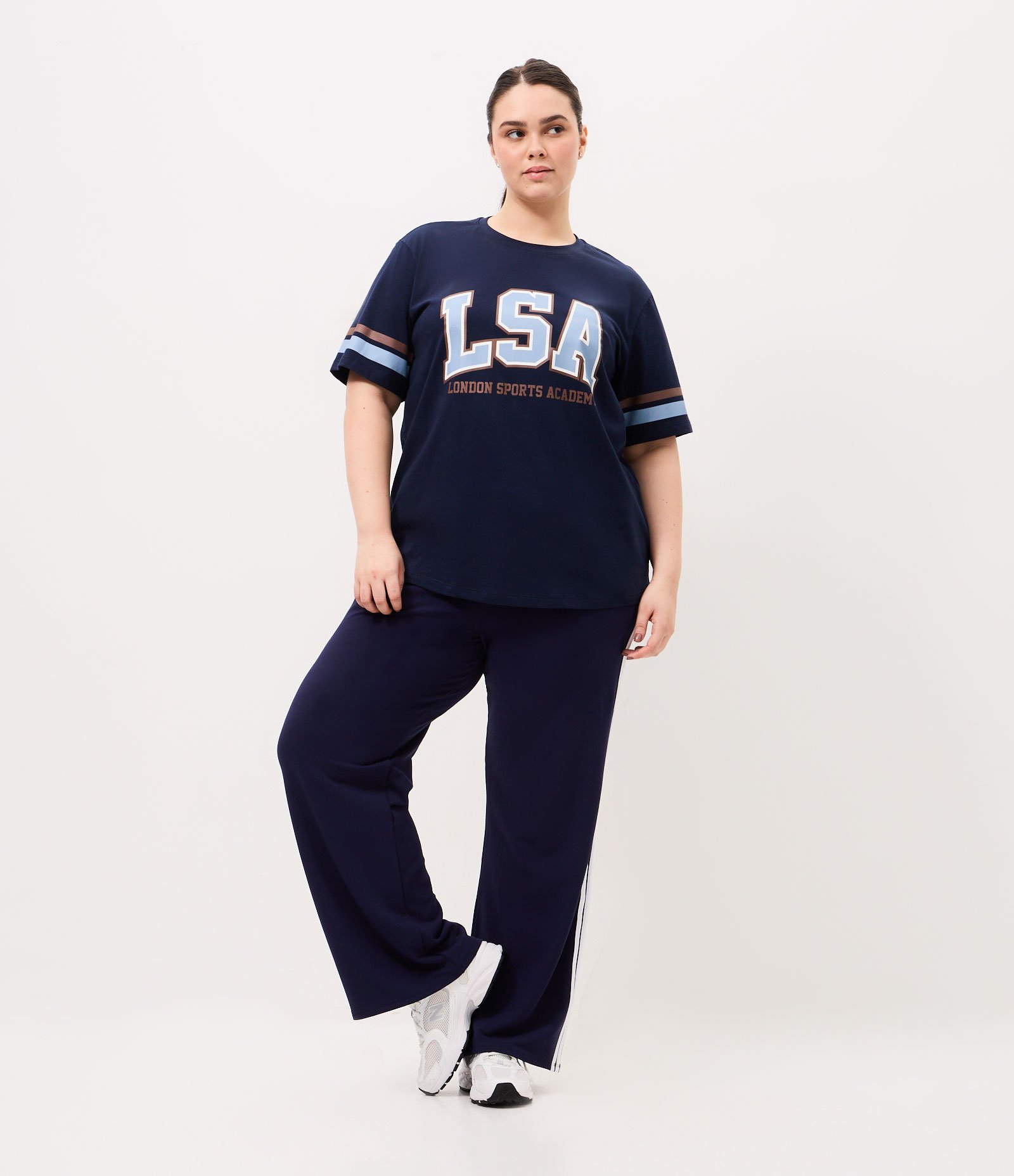 Camiseta Alongada com Silk Frontal e Listras nas Mangas Curve & Plus Size Azul 3