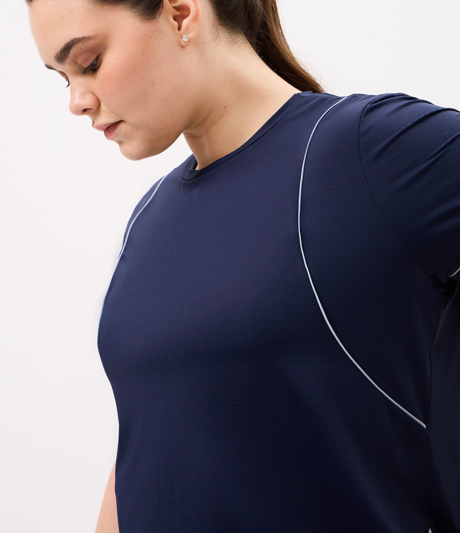 Camiseta Esportiva Comfort Alongada Dry em Poliamida Curve & Plus Size Azul 3