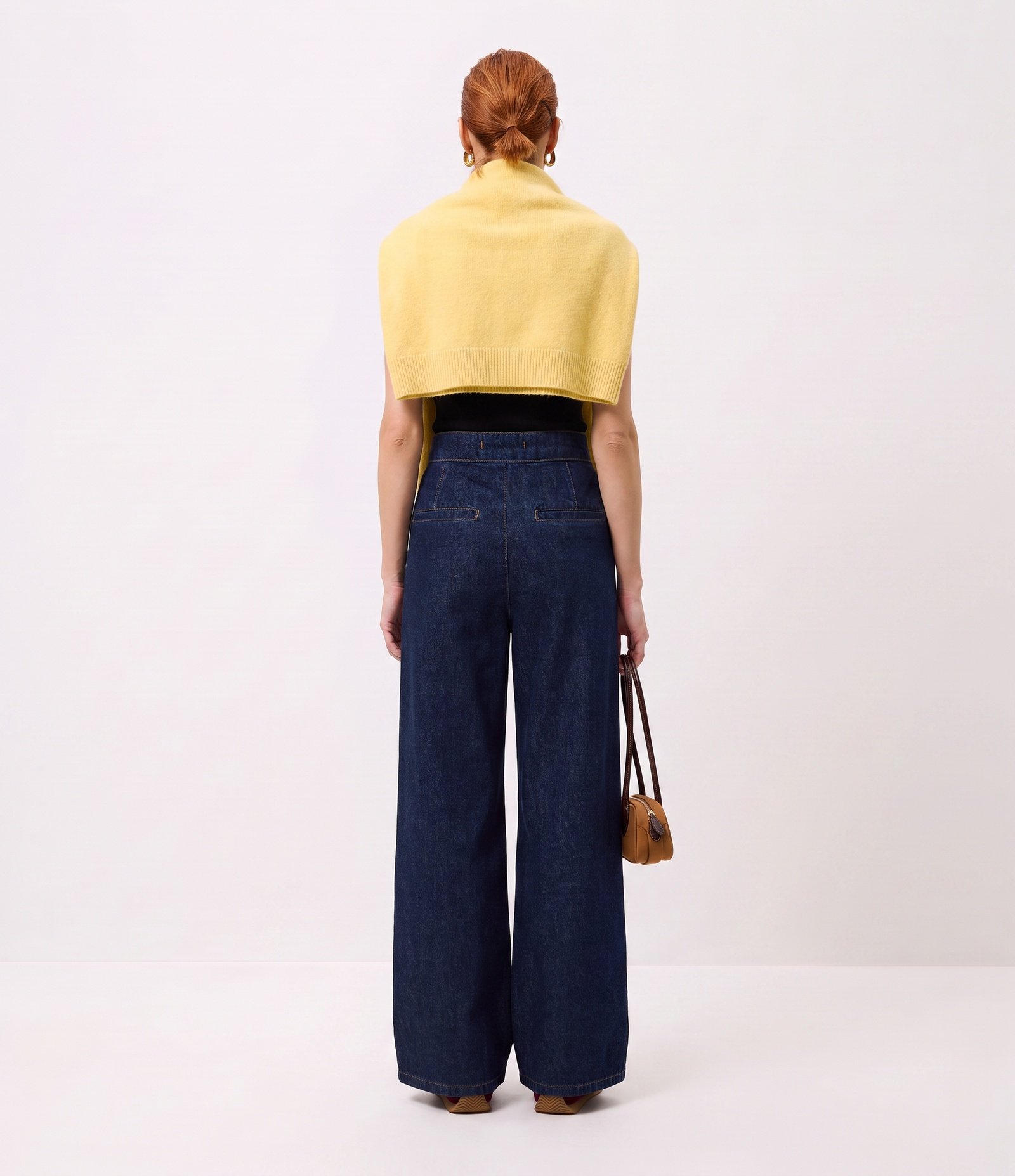 Calça Wide em Jeans com Botões Frontais Escuro 4