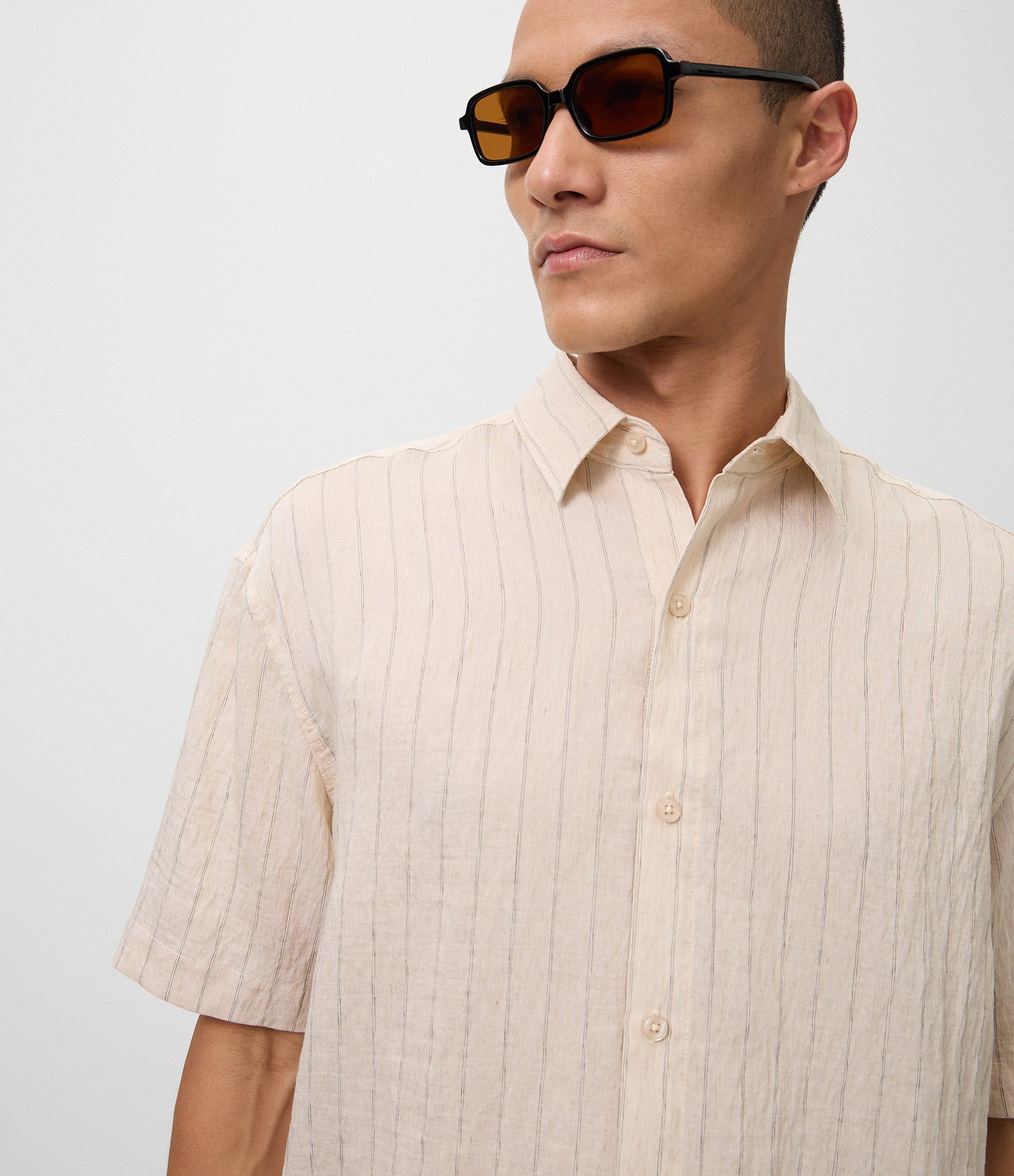 Camisa Relaxed em Viscolinho Listrada Off White 4